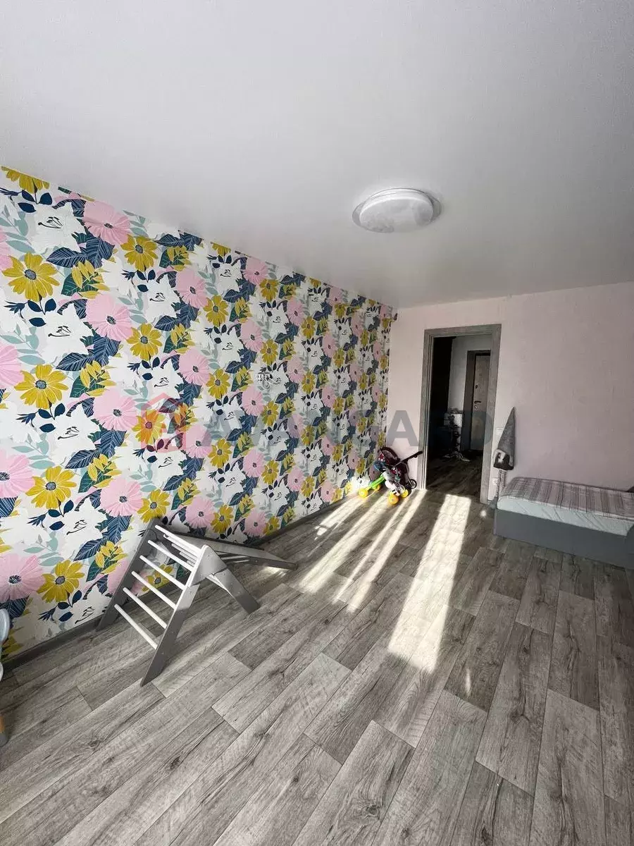 3 ��. ��������, 70/-/- ��. �., 11/16 ������ ���� 8