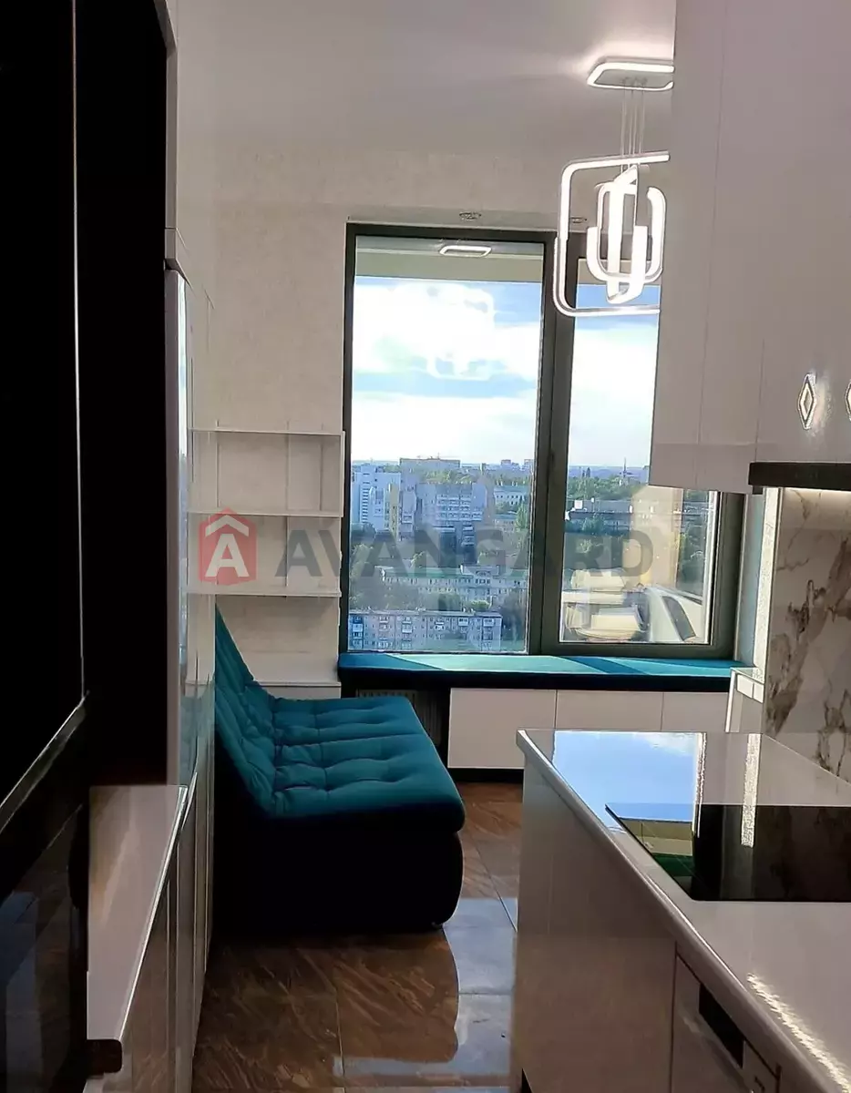 1 ����. ��������, 30/-/- ��. �., 28/32 ���� ���� 11