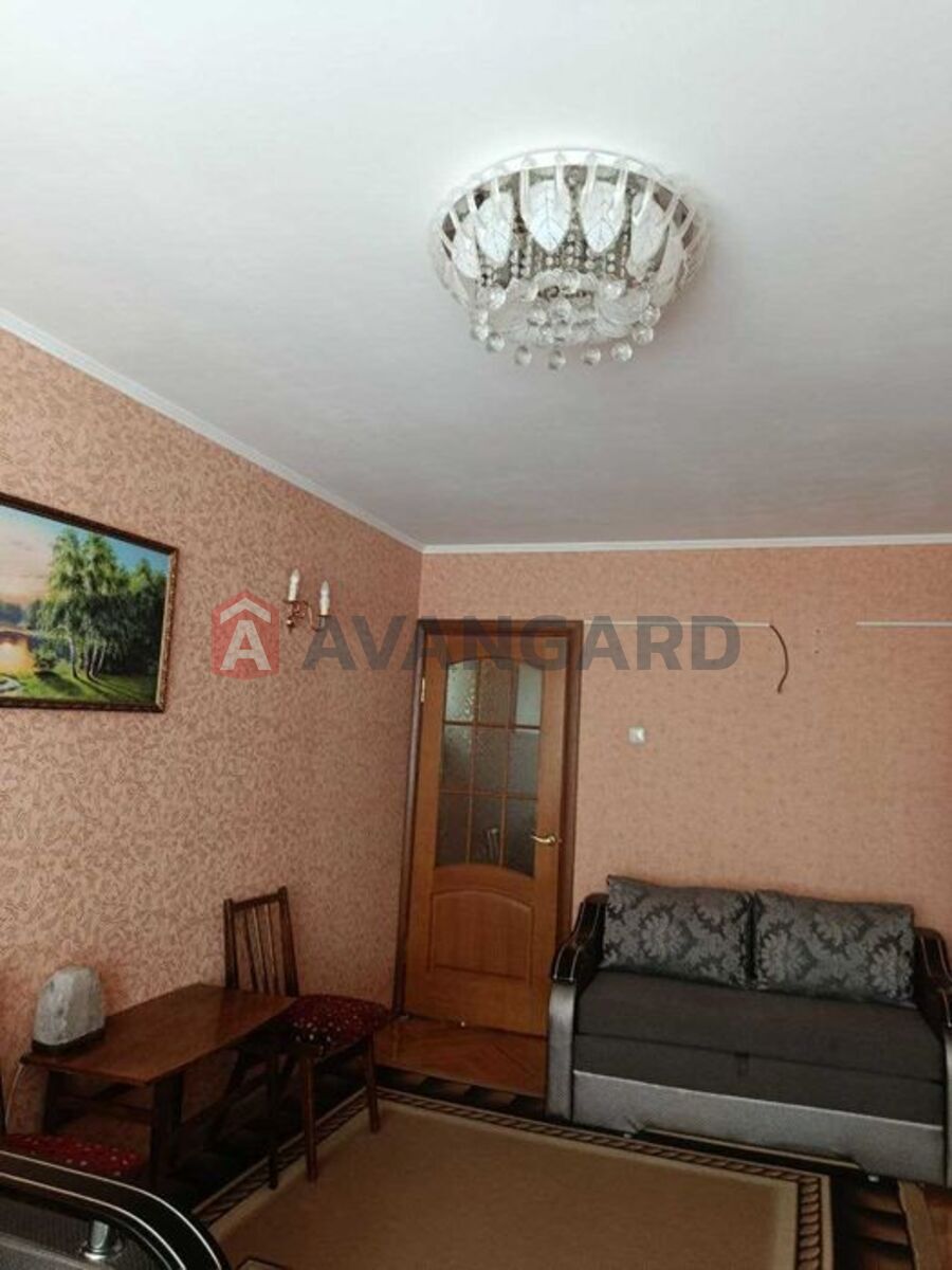 2 ��. ��������, 48/-/6 ��. �., 3/5 ������ ���� 17