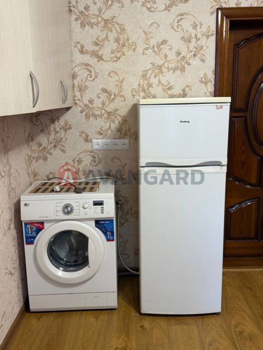 1 ��. ��������, 18/-/6 ��. �., 2/5 ������ ���� 3