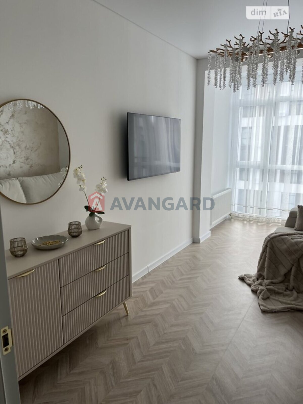 2 ��. ��������, 65,5/32/16,5 ��. �., 8/10 ������ ���� 15