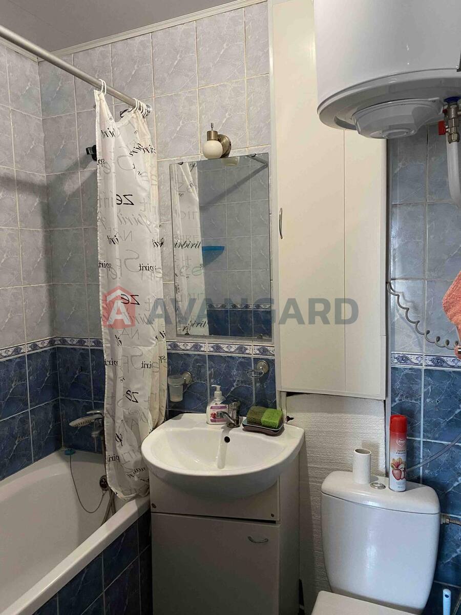 1 ��. ��������, 32/18/6 ��. �., 5/5 ������ ���� 5