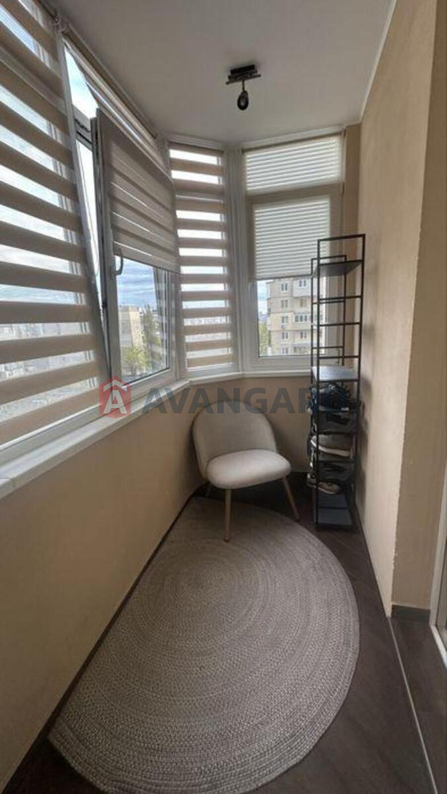 2 ��. ��������, 60/-/20 ��. �., 7/25 ������ ���� 9