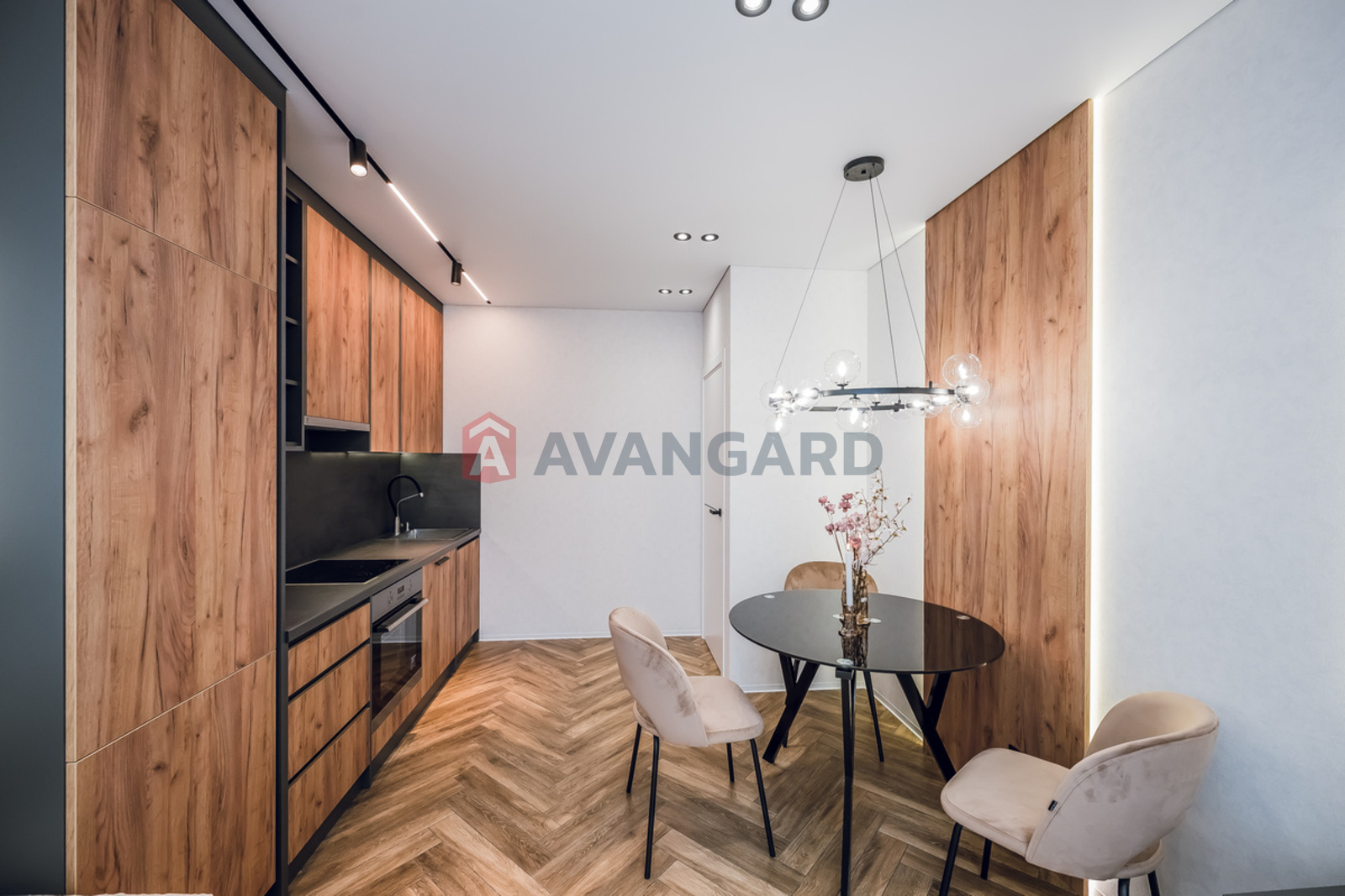 1 ��. ��������, 44/18/16 ��. �., 14/25 ������ ���� 4