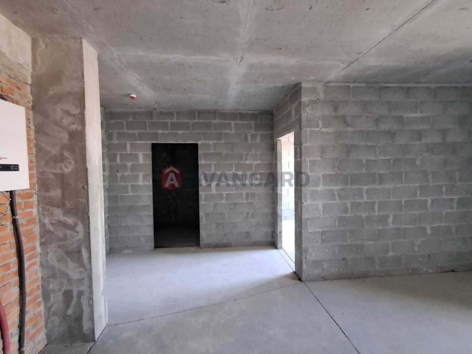 1 ��. ��������, 48/-/15 ��. �., 9/12 ������ ���� 5