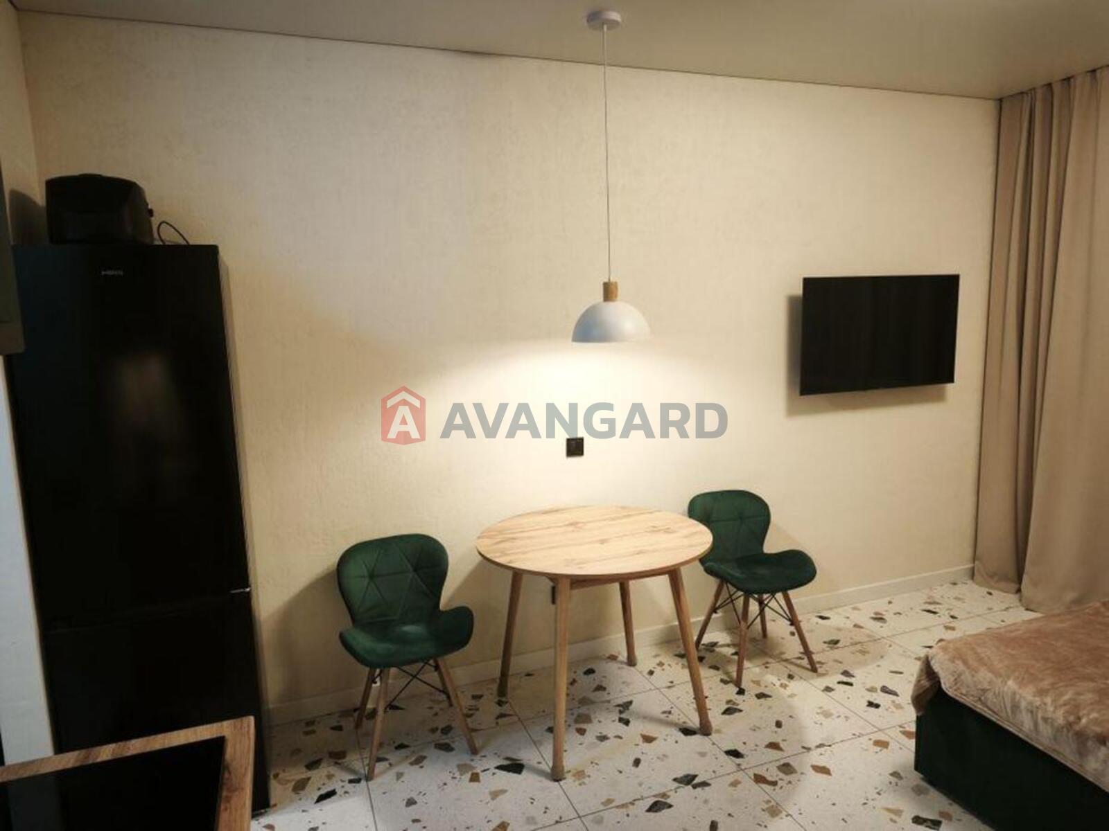 1 ��. ��������, 23/-/23 ��. �., 3/4 ������ ���� 1