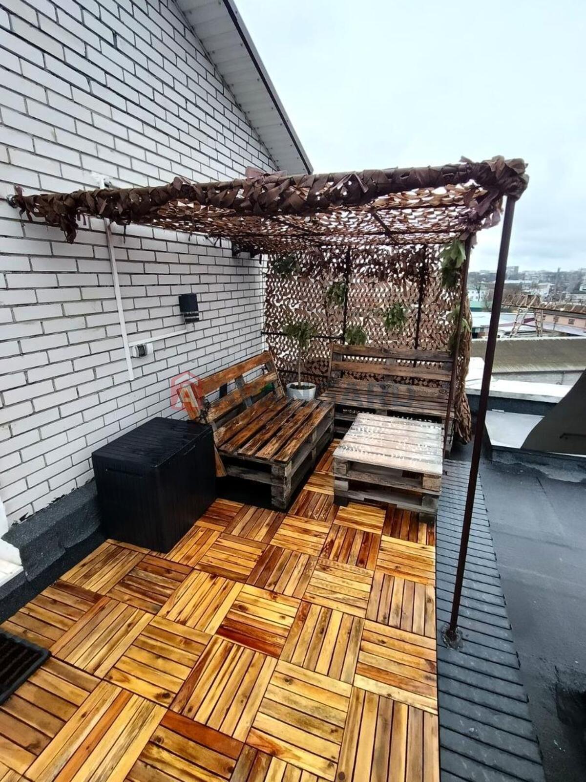 2 ��. ��������, 78/59/11 ��. �., 5/5 ������ ���� 9