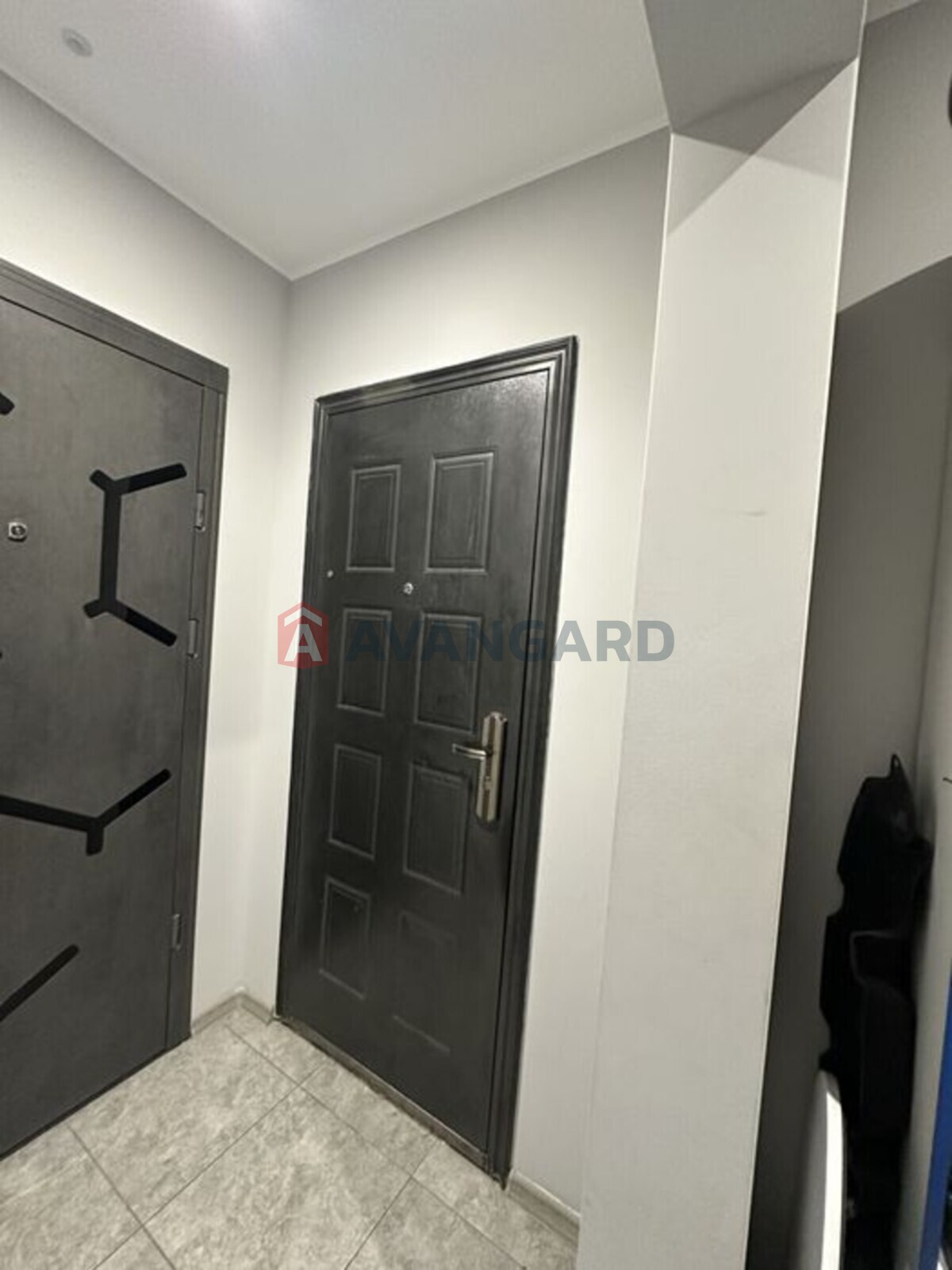 1 . , 39/-/8 . ., 4/9   1