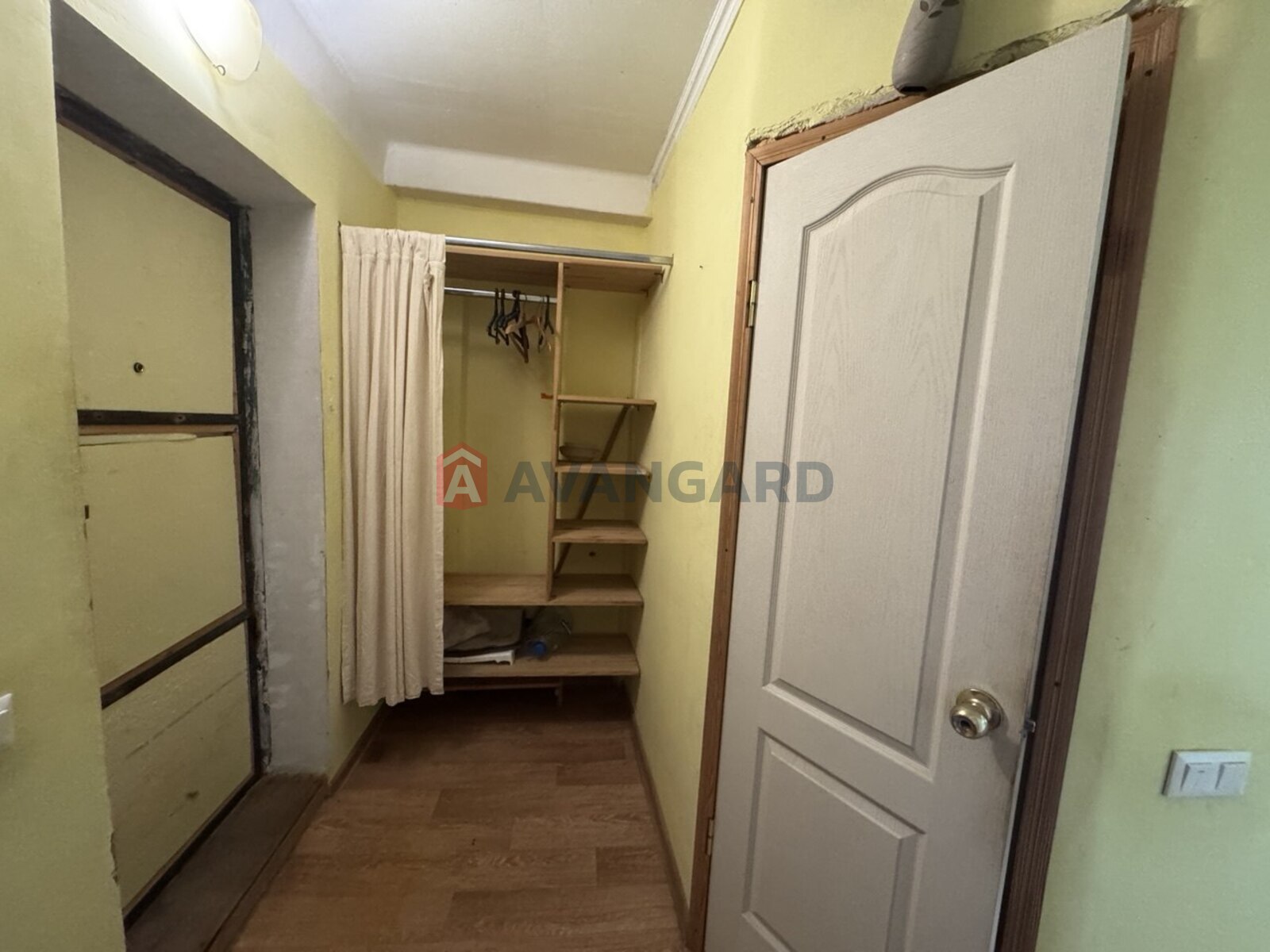 1 ��. ��������, 32/16,5/6 ��. �., 5/5 ������ ���� 3