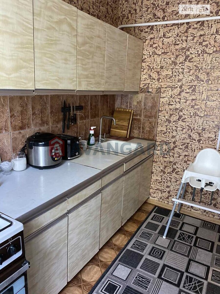 2 ����. ��������, 52/28/7 ��. �., 2/9 ���� ���� 10