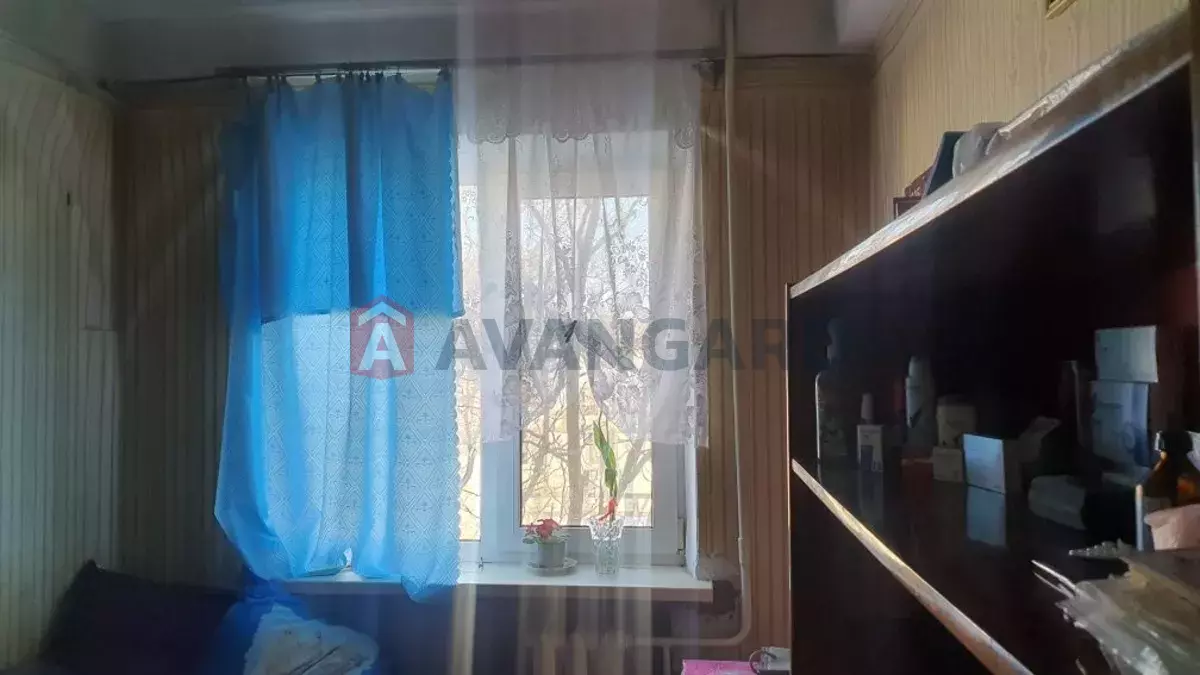 2 ��. ��������, 40/-/6 ��. �., 4/5 ������ ���� 6