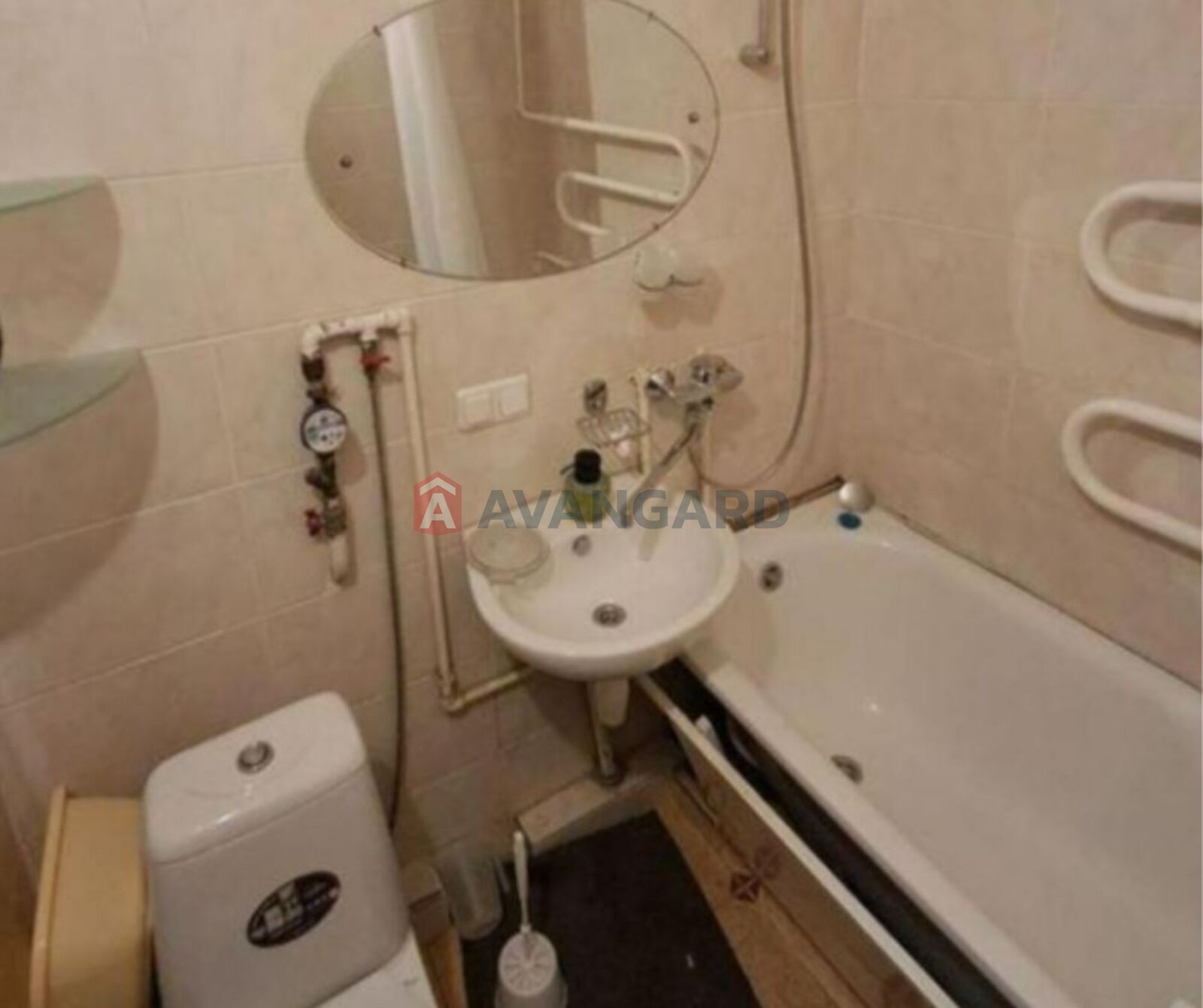 1 ��. ��������, 32,18/17,4/6,10 ��. �., 2/5 ������ ���� 5