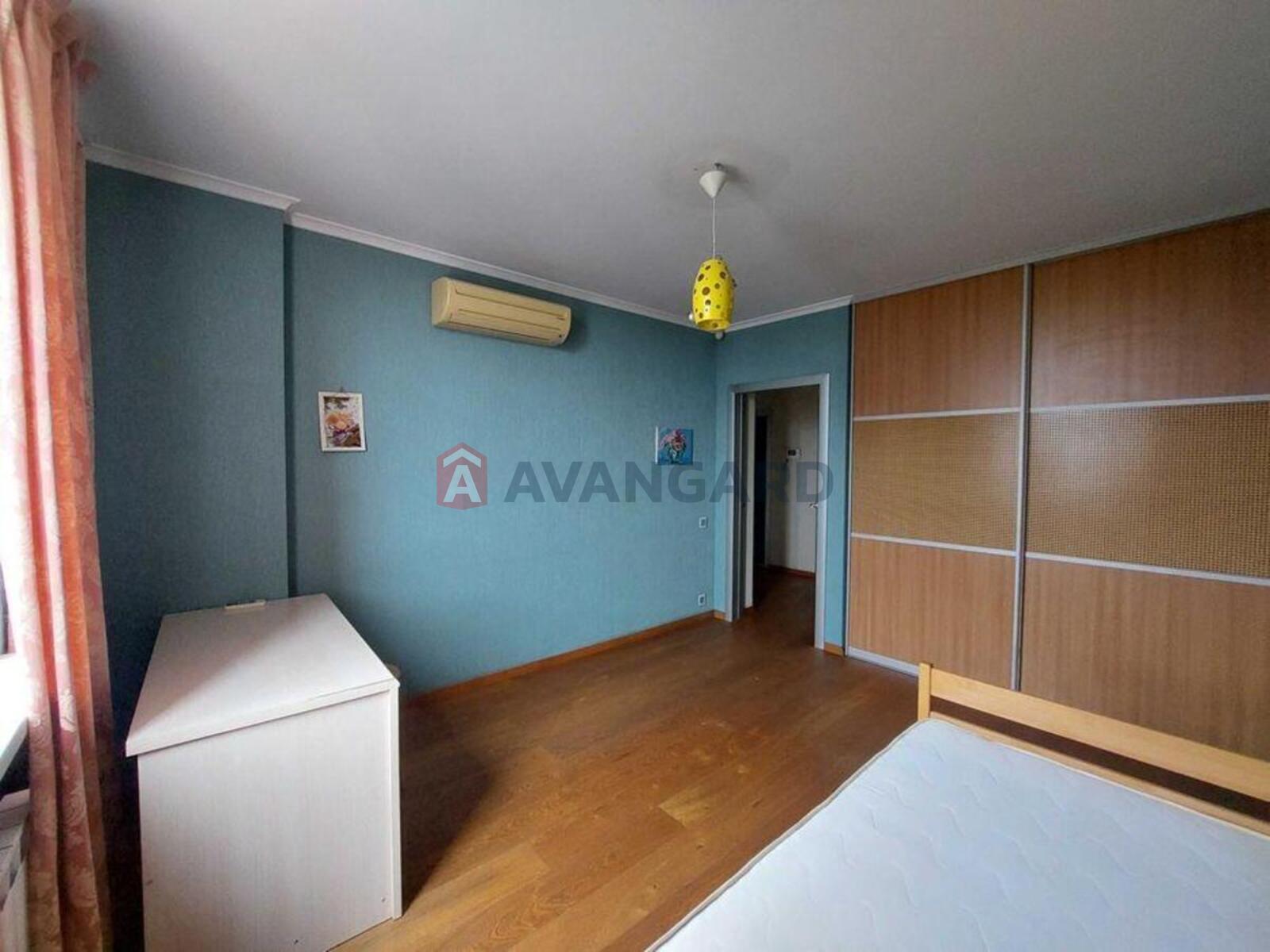 4 . , 158/-/14 . ., 16/18   9