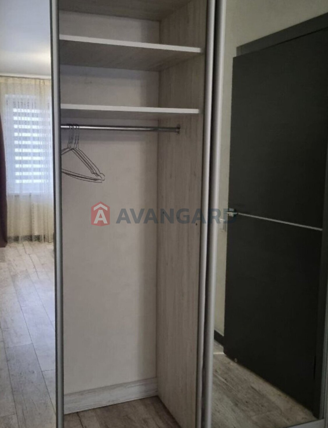 1 ����. ��������, 41/15/10 ��. �., 8/9 ���� ���� 11