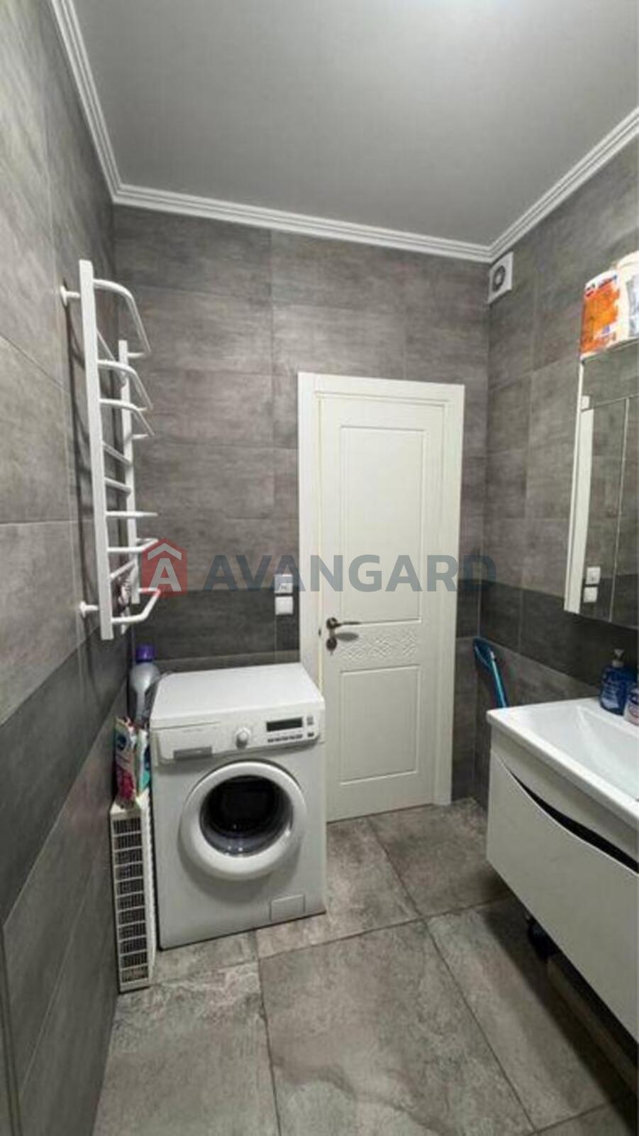 2 ����. ��������, 50/-/4 ��. �., 8/15 ���� ���� 7