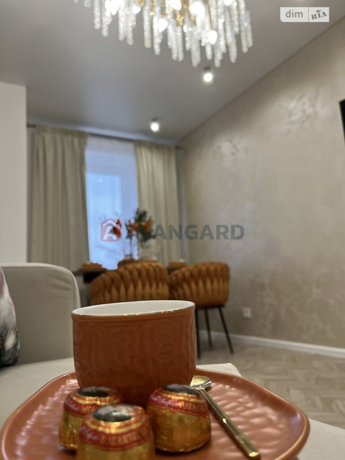 2 . , 70/29/24 . ., 6/8   16