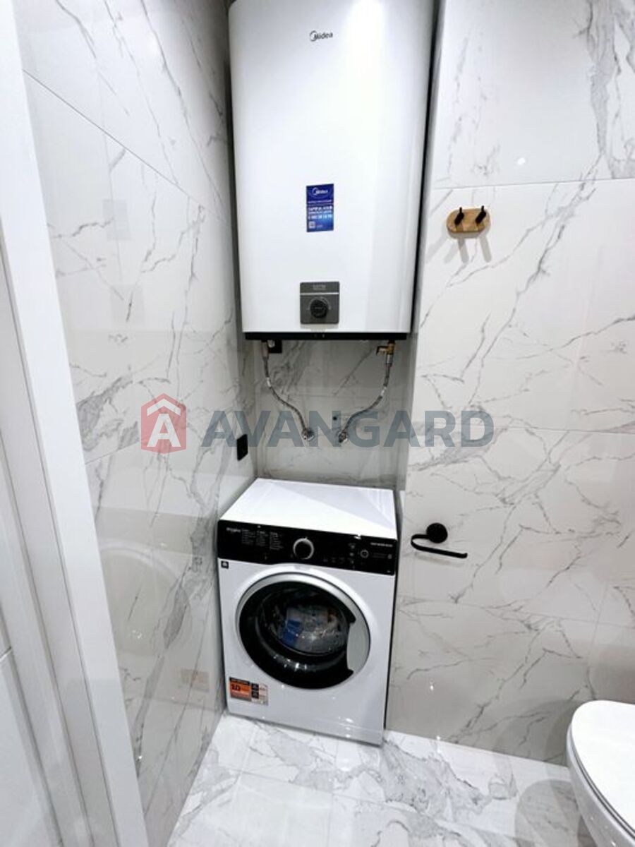 1 ����. ��������, 47/-/23 ��. �., 25/25 ���� ���� 12