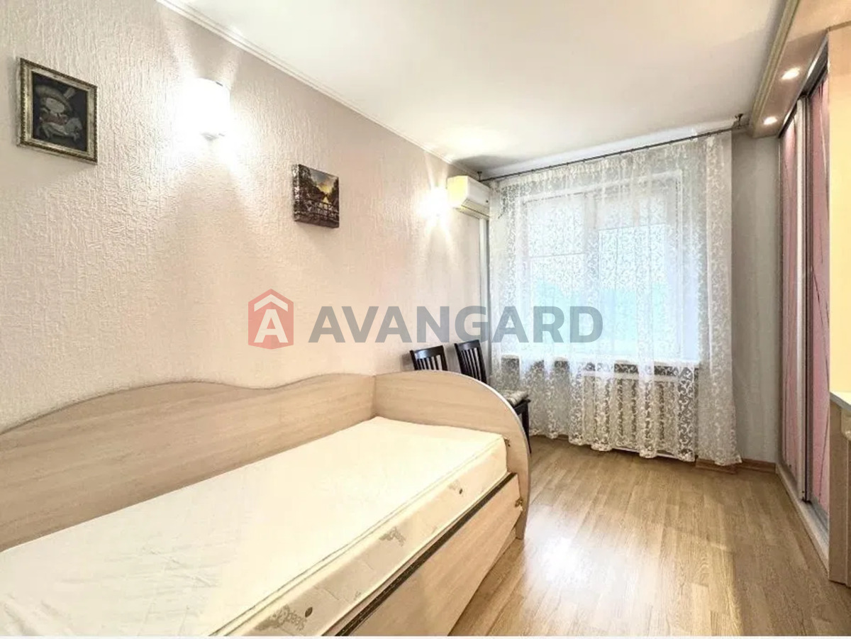 3 ��. ��������, 79/-/14 ��. �., 6/25 ������ ���� 5