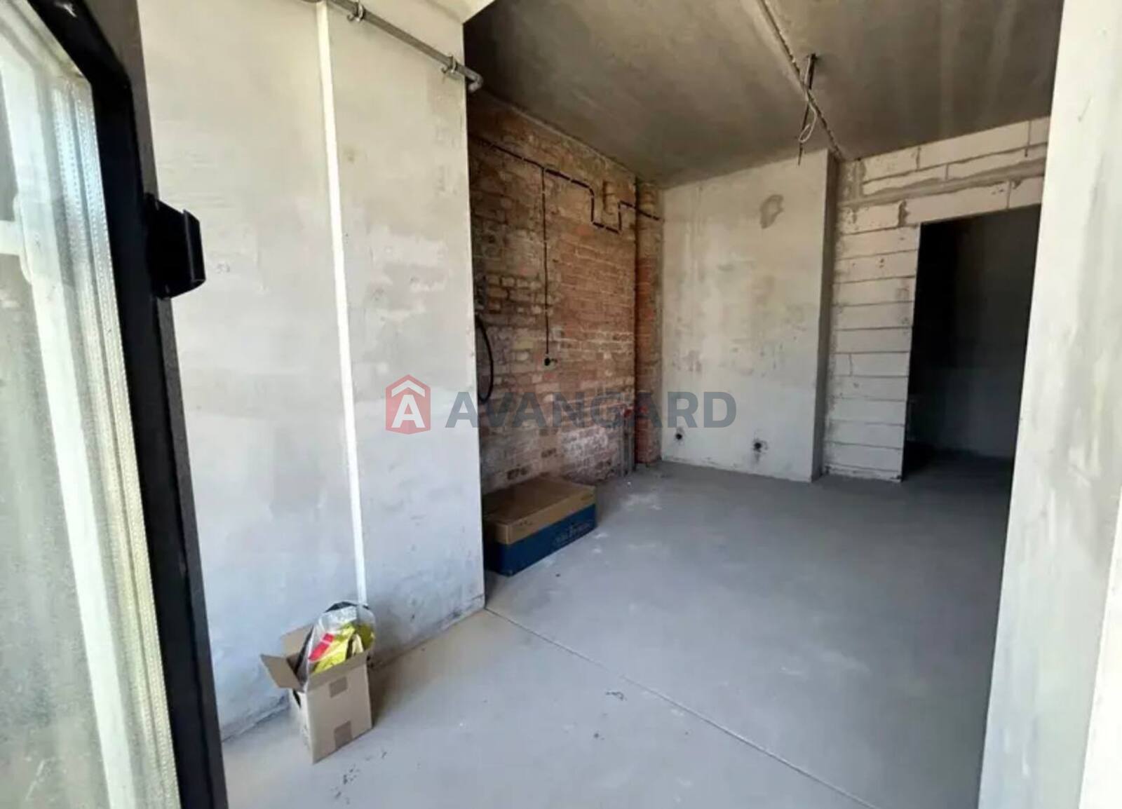 2 ��. ��������, 67/35/16 ��. �., 9/10 ������ ���� 6