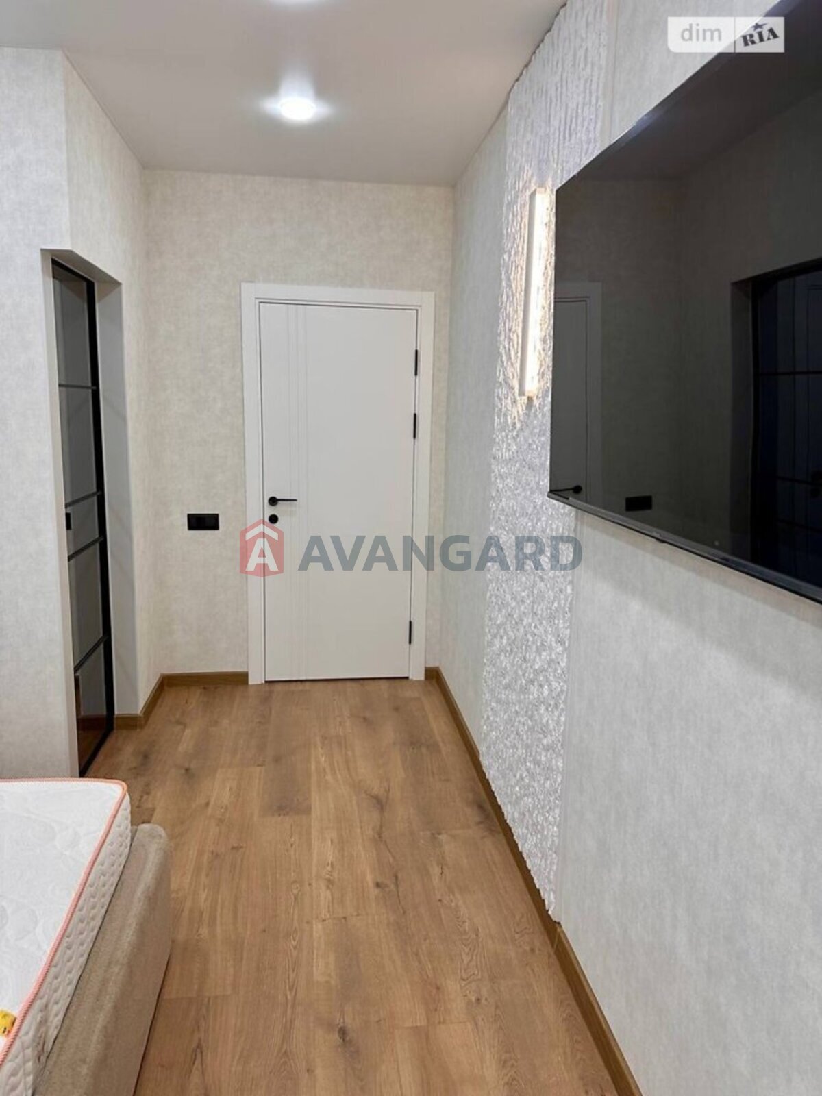 2 ��. ��������, 74/-/- ��. �., 5/11 ������ ���� 20