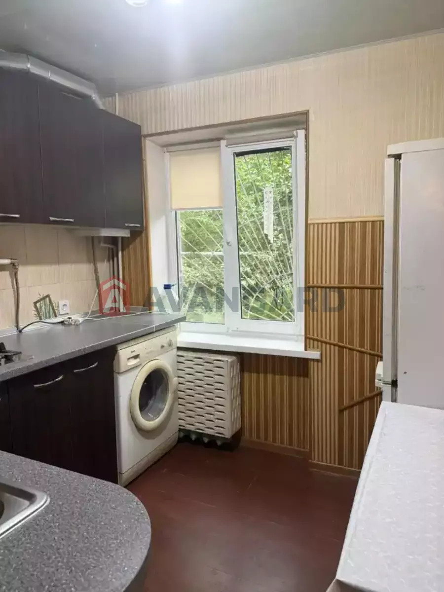1 ��. ��������, 30/17/6 ��. �., 1/5 ������ ���� 5
