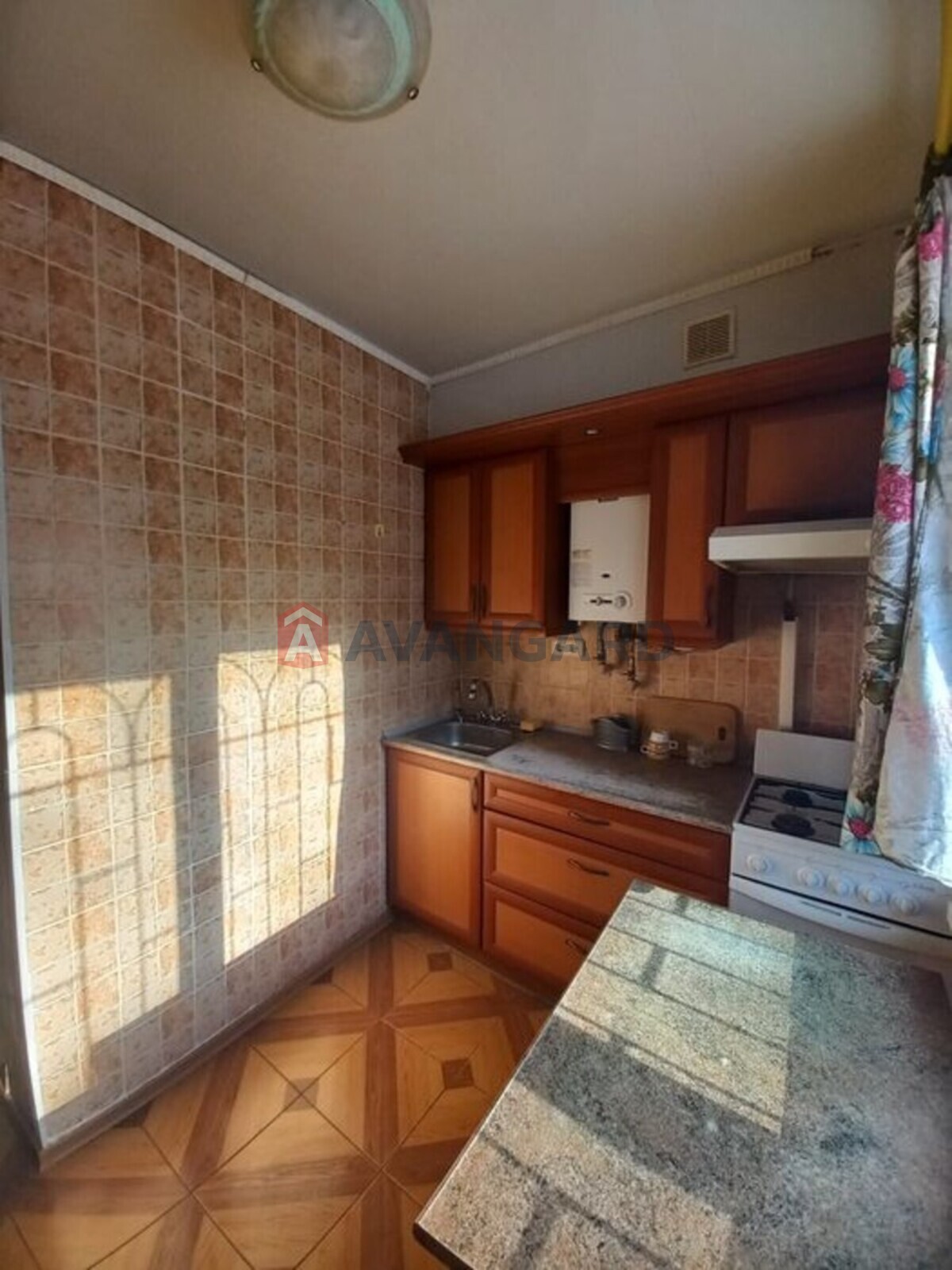 1 ����. ��������, 29/-/6 ��. �., 1/5 ���� ���� 2