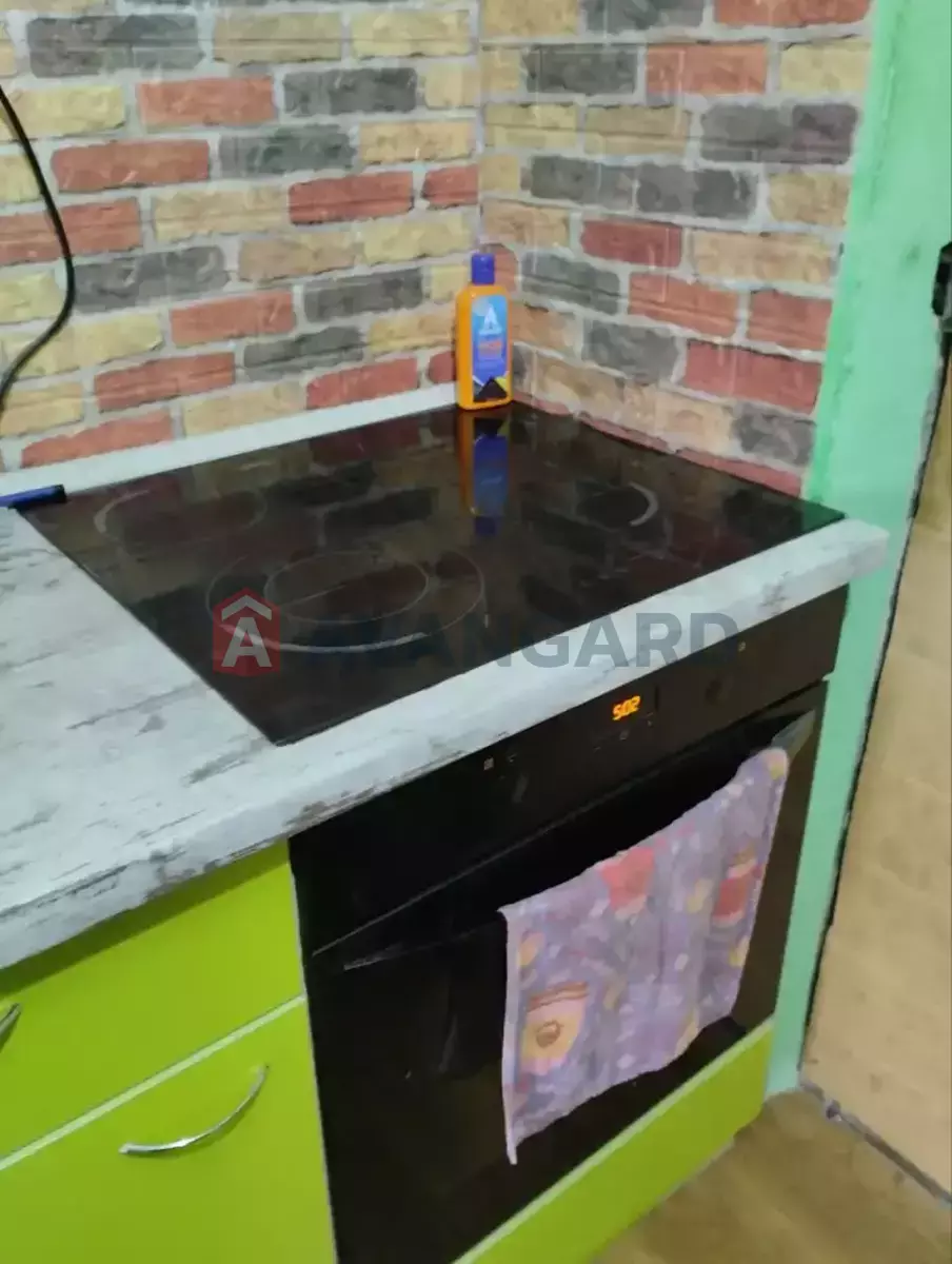 1 ��. ��������, 23/17/3 ��. �., 9/9 ������ ���� 9