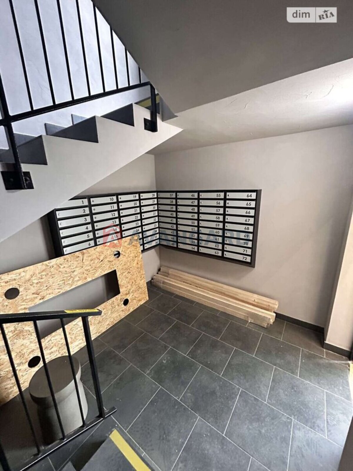 1 ��. ��������, 42/14/20 ��. �., 3/10 ������ ���� 26