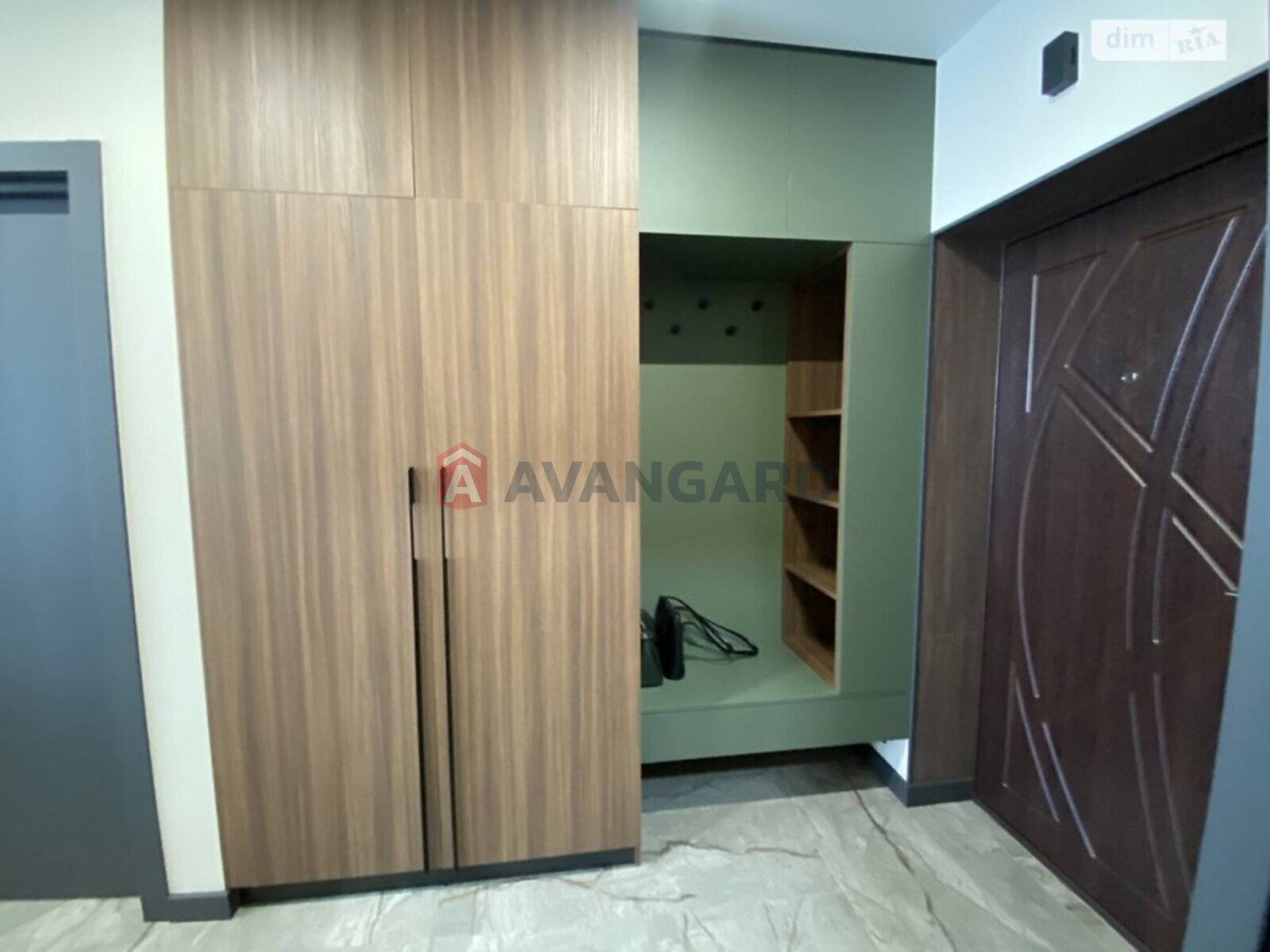 1 ��. ��������, 45/-/16 ��. �., 9/10 ������ ���� 14