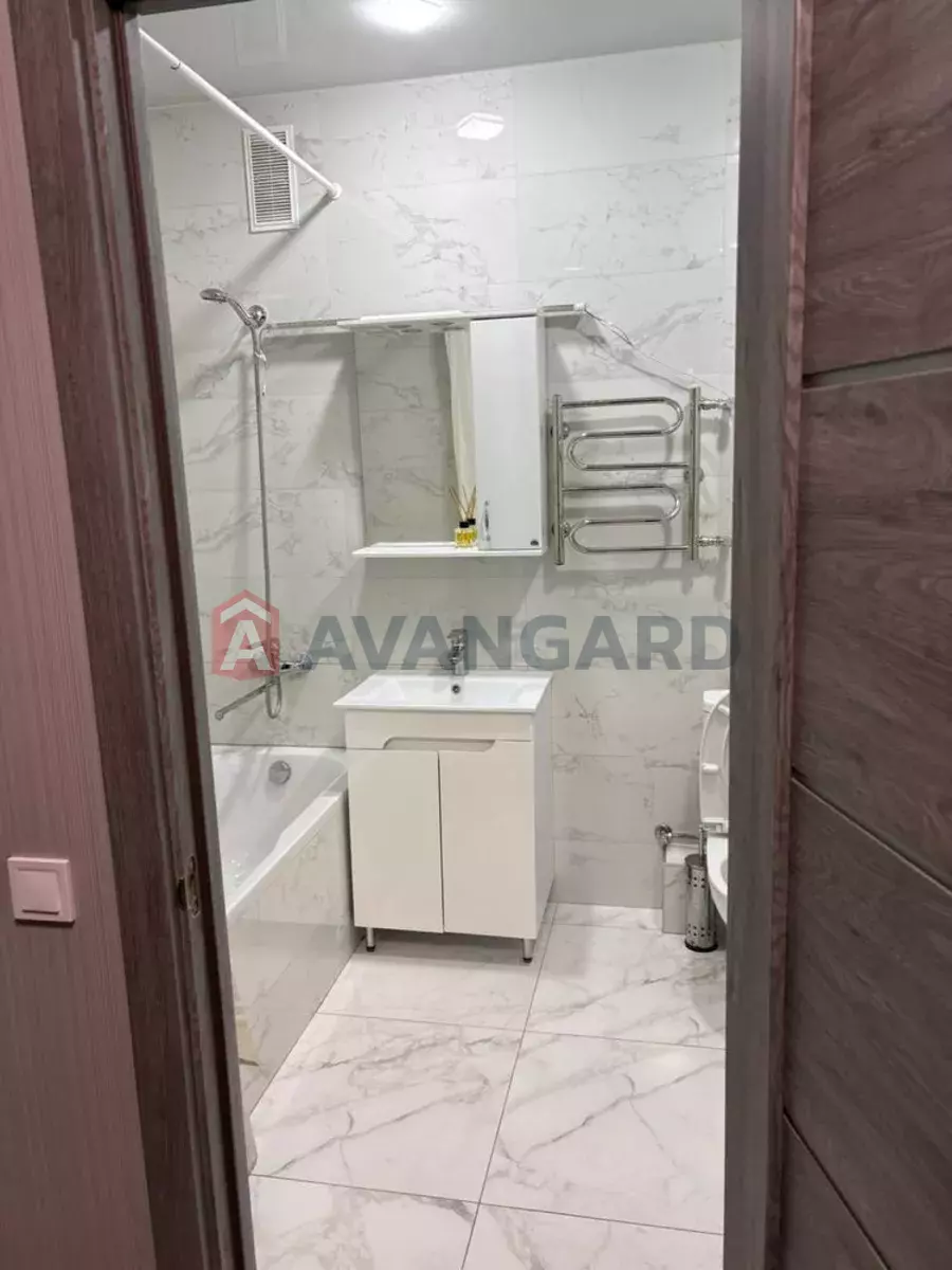 2 ��. ��������, 46/-/15 ��. �., 8/10 ������ ���� 21