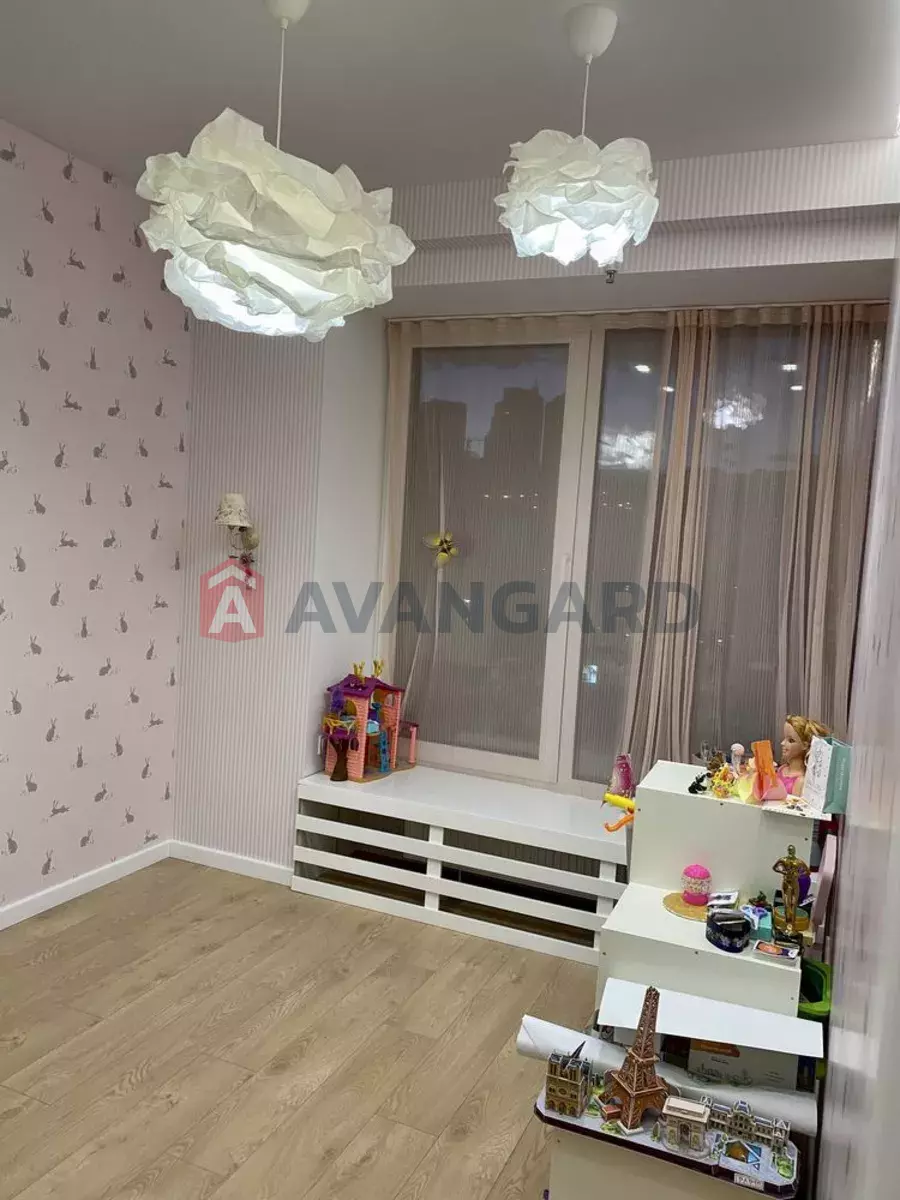 3 ����. ��������, 75/-/15 ��. �., 4/24 ���� ���� 14