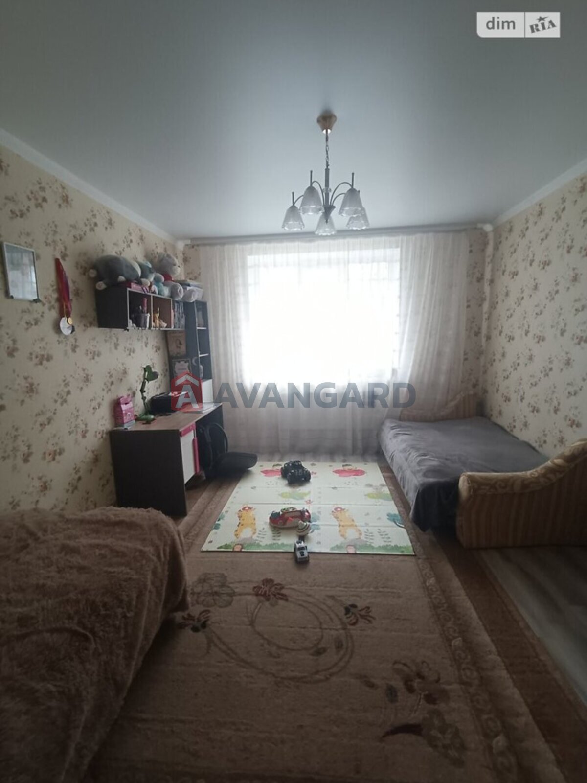 2 ��. ��������, 69/-/14 ��. �., 1/10 ������ ���� 6