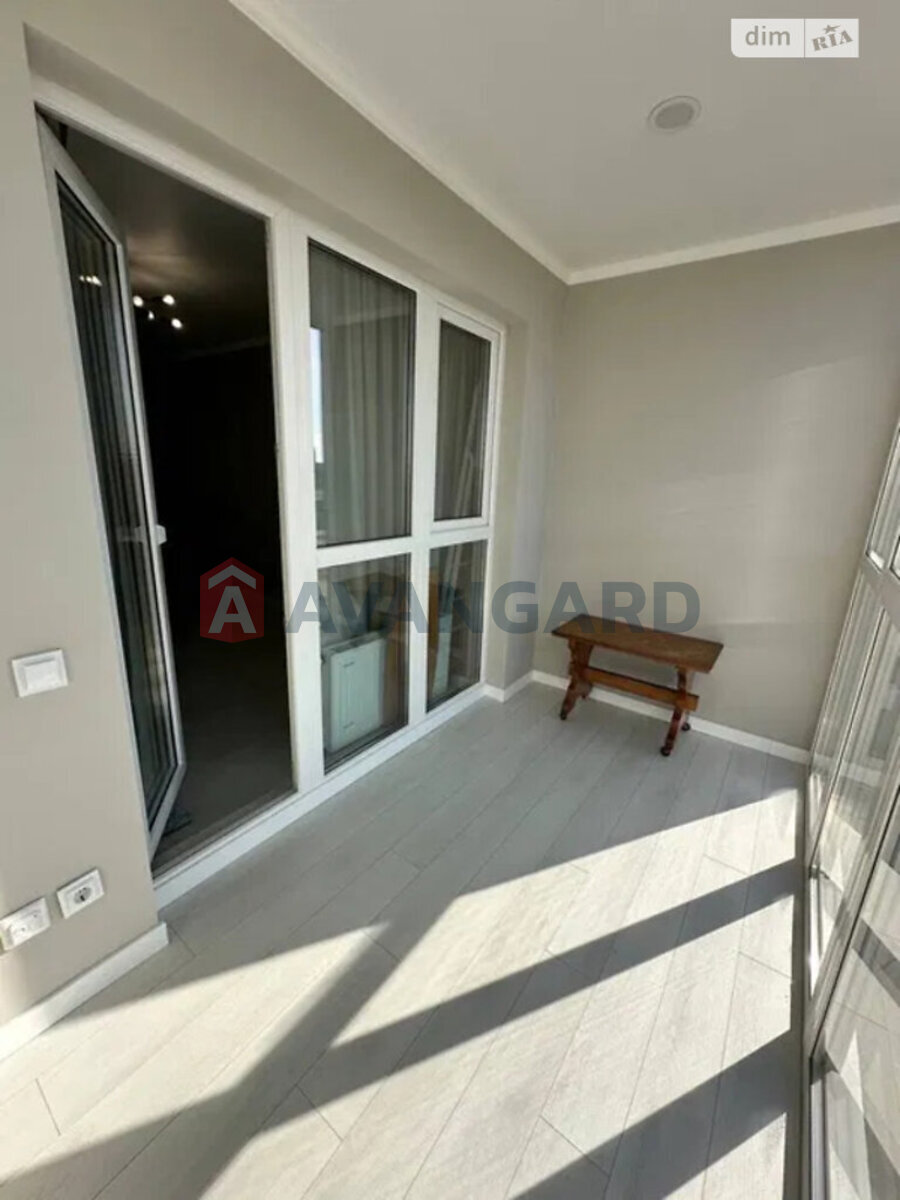 2 ��. ��������, 49/-/17 ��. �., 10/14 ������ ���� 15