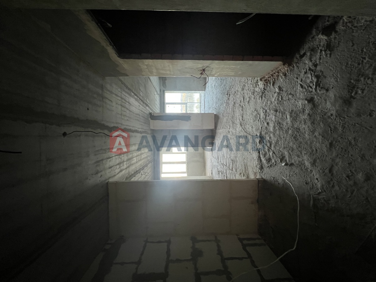 1 ����. ��������, 55/15/35 ��. �., 12/12 ���� ���� 6