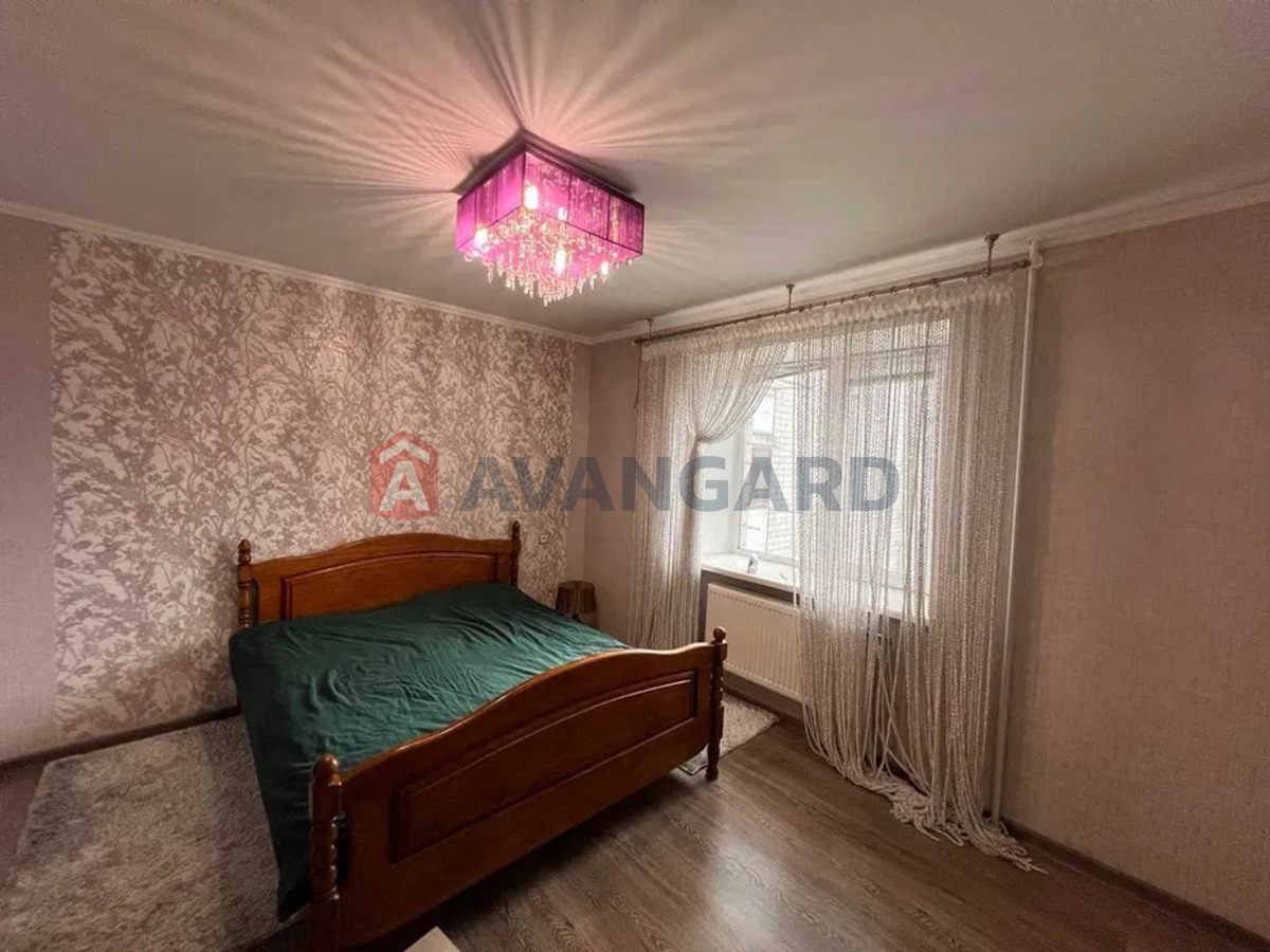 3 ��. ��������, 76/-/11 ��. �., 3/10 ������ ���� 11