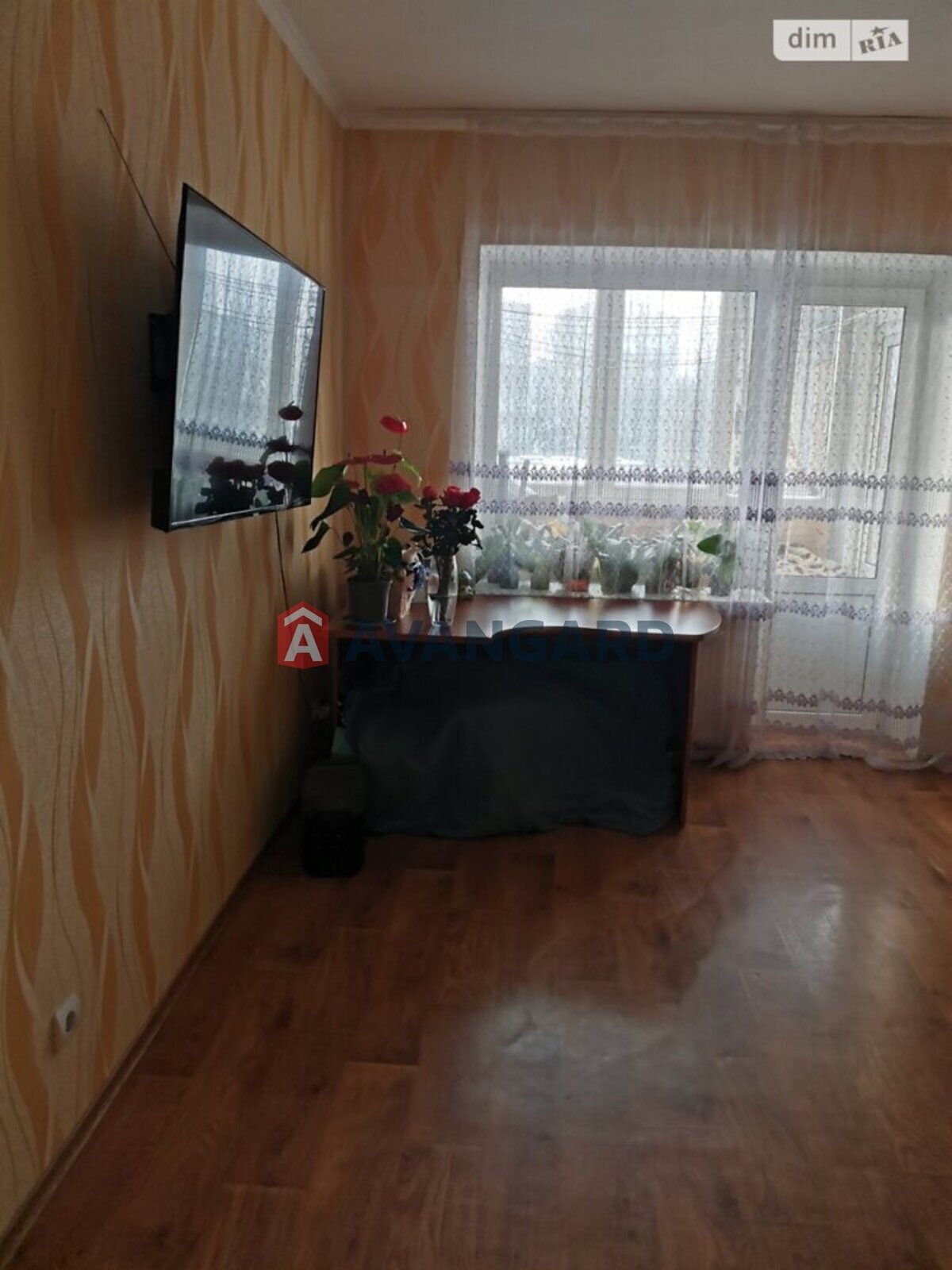 2 ����. ��������, 72/-/- ��. �., 7/9 ���� ���� 10