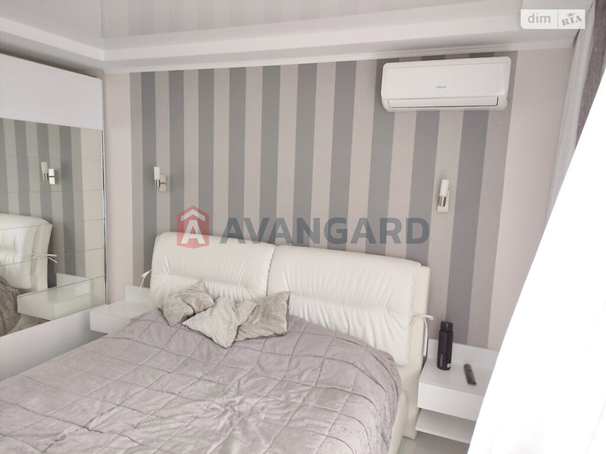 3 ��. ��������, 88/43/16 ��. �., 3/10 ������ ���� 24