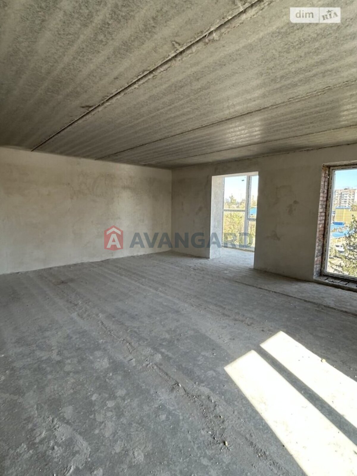 3 ��. ��������, 78/-/- ��. �., 6/10 ������ ���� 7