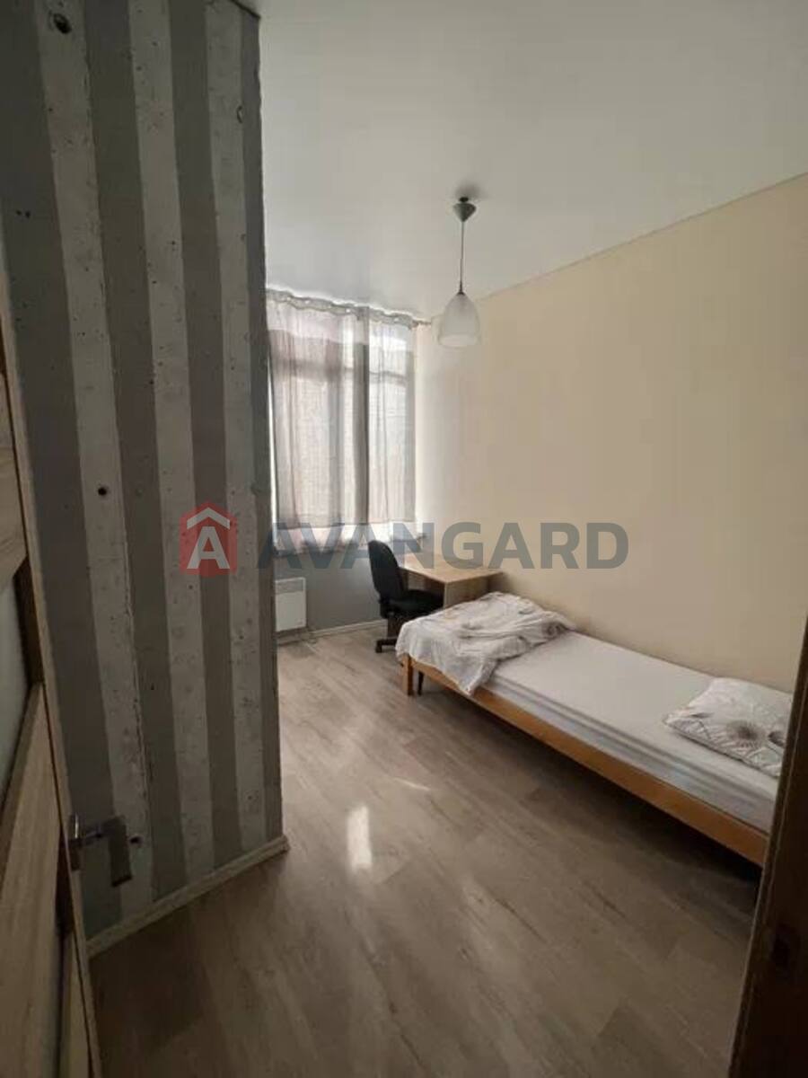 3 ��. ��������, 51/31/18 ��. �., 16/21 ������ ���� 10