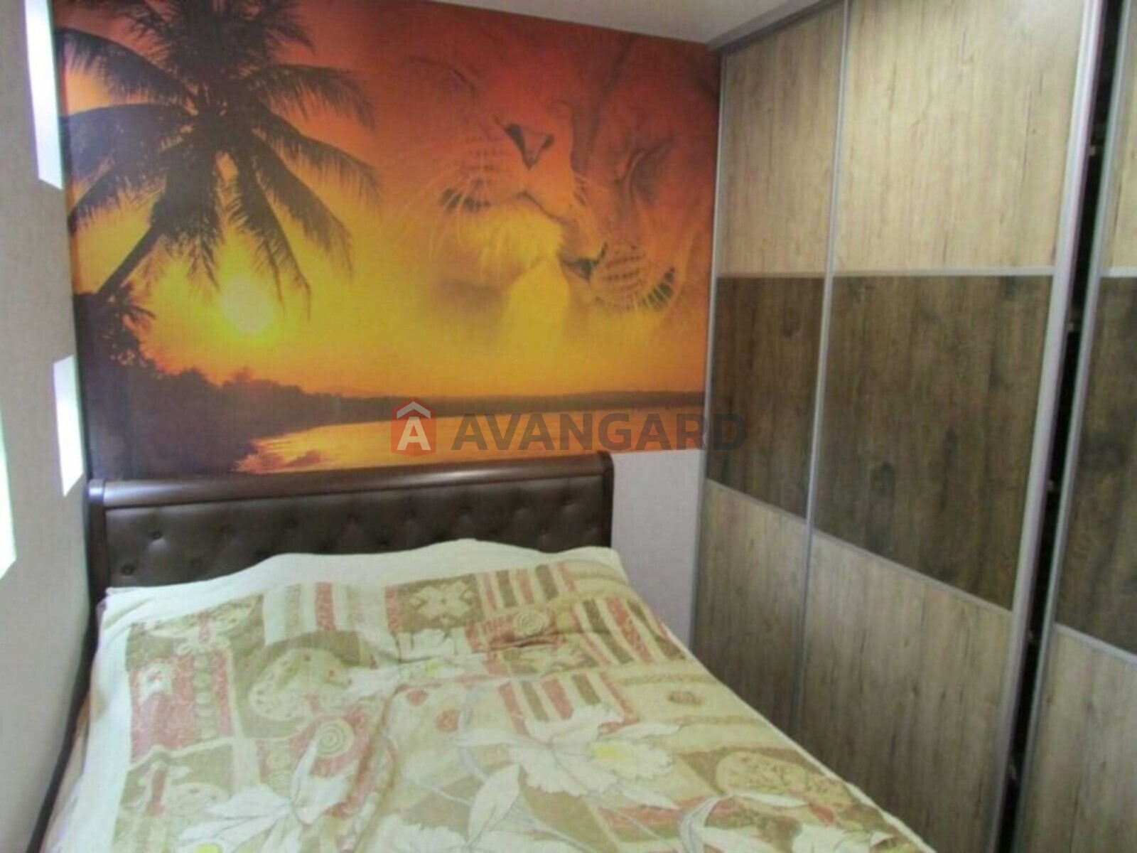 1 ��. ��������, 44/-/15 ��. �., 7/8 ������ ���� 9