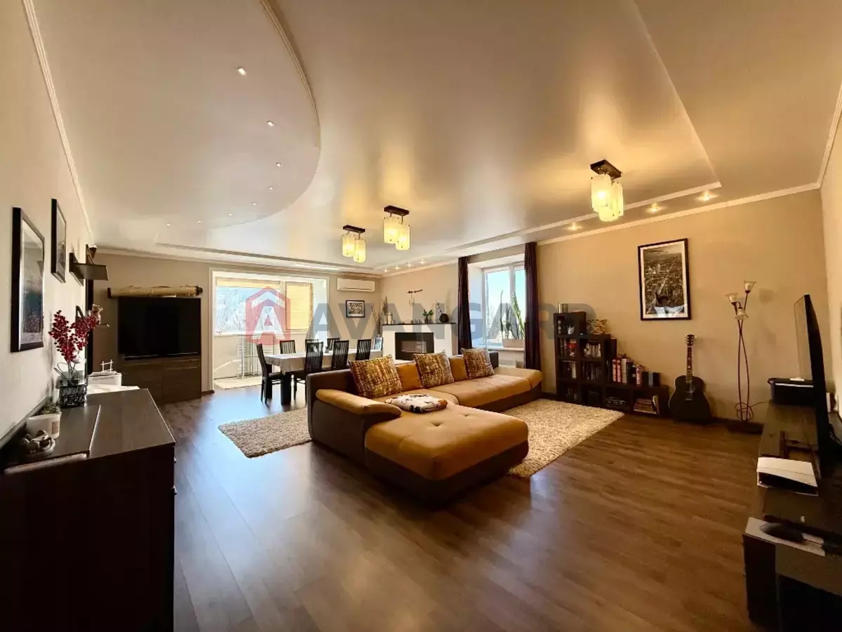 4 ��. ��������, 168/105/13 ��. �., 7/10 ������ ���� 2