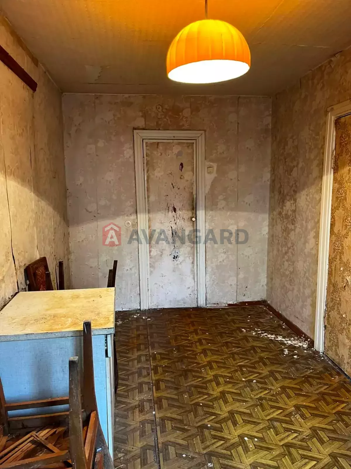 2 ��. ��������, 43,5/28/5,5 ��. �., 3/5 ������ ���� 6