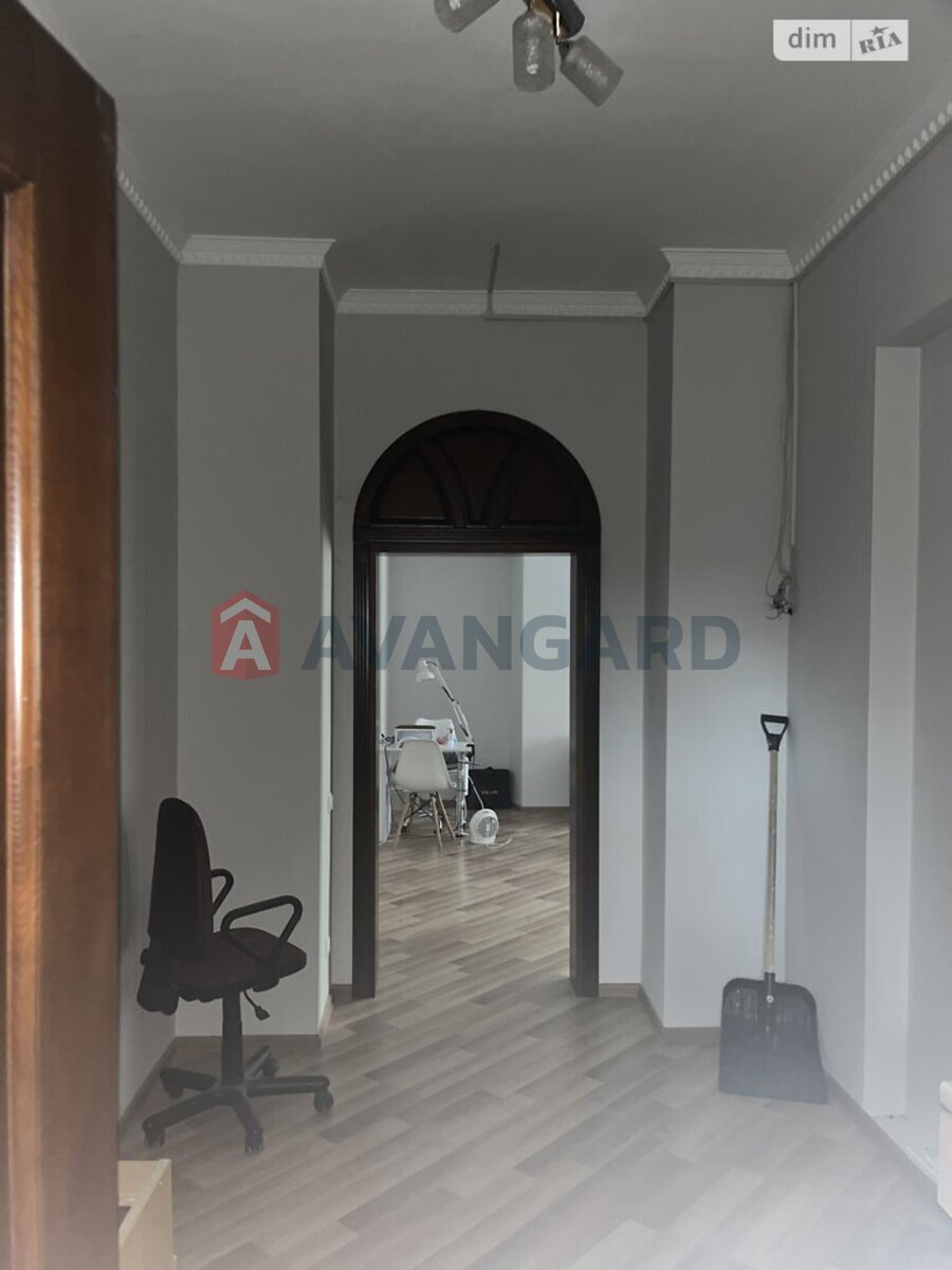 3 ��. ��������, 64/55/- ��. �., 1/2 ������ ���� 11