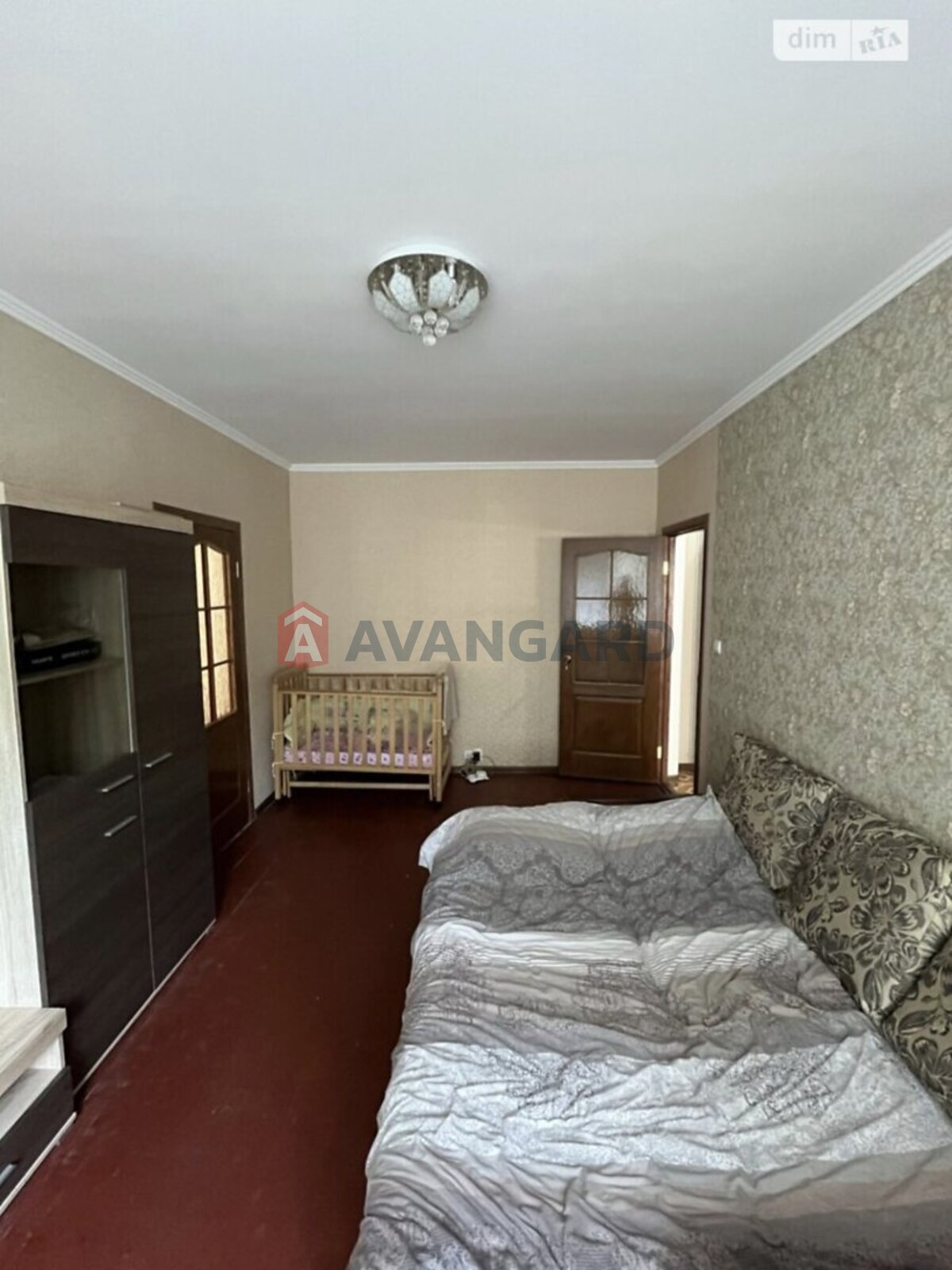 5 ��. ��������, 44/-/6 ��. �., 5/5 ������ ���� 4