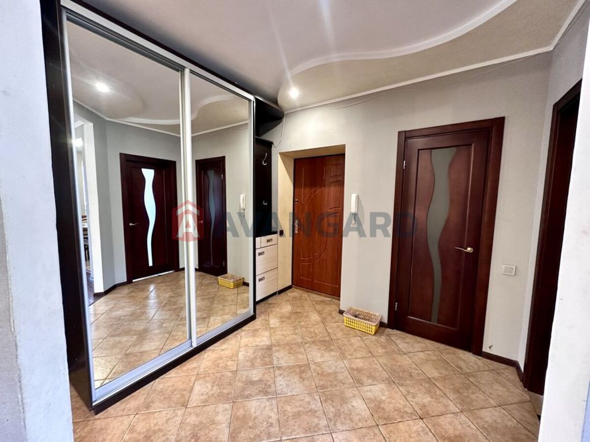 1 ��. ��������, 93/-/30 ��. �., 9/11 ������ ���� 10