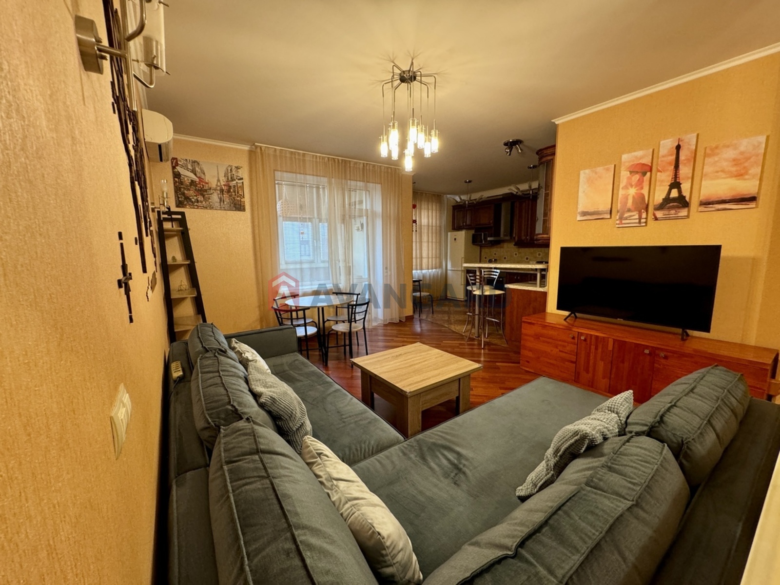 2 ��. ��������, 77/50/20 ��. �., 7/8 ������ ���� 3