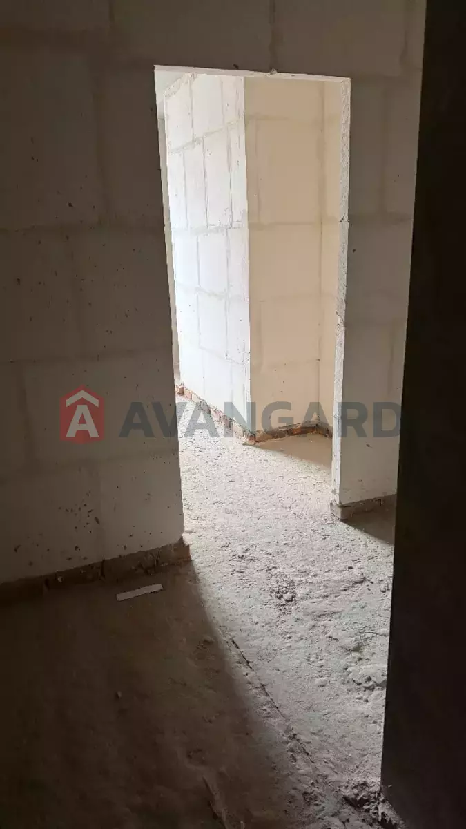 3 ����. ��������, 68/-/- ��. �., 8/10 ���� ���� 11