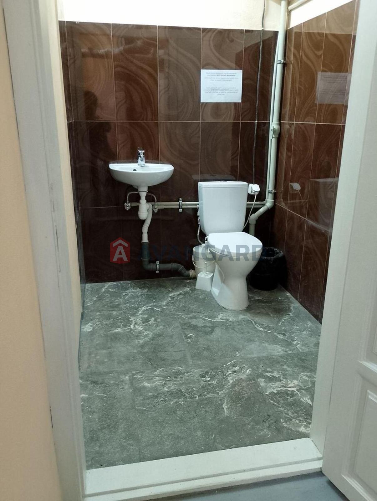 2 ��. ��������, 78/42/19 ��. �., 5/22 ������ ���� 11