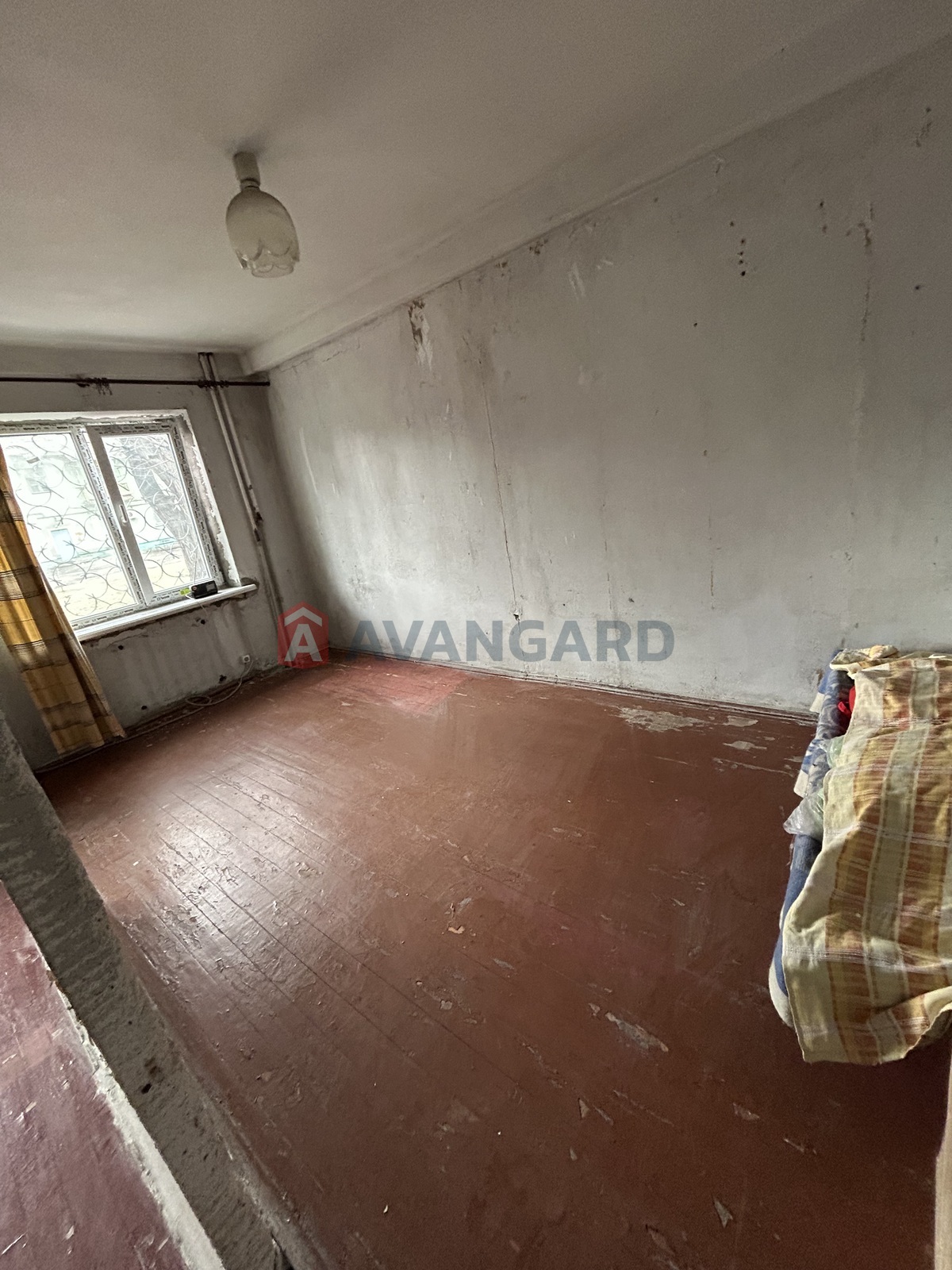 3 ����. ��������, 53,9/39,2/6,5 ��. �., 1/5 ���� ���� 3