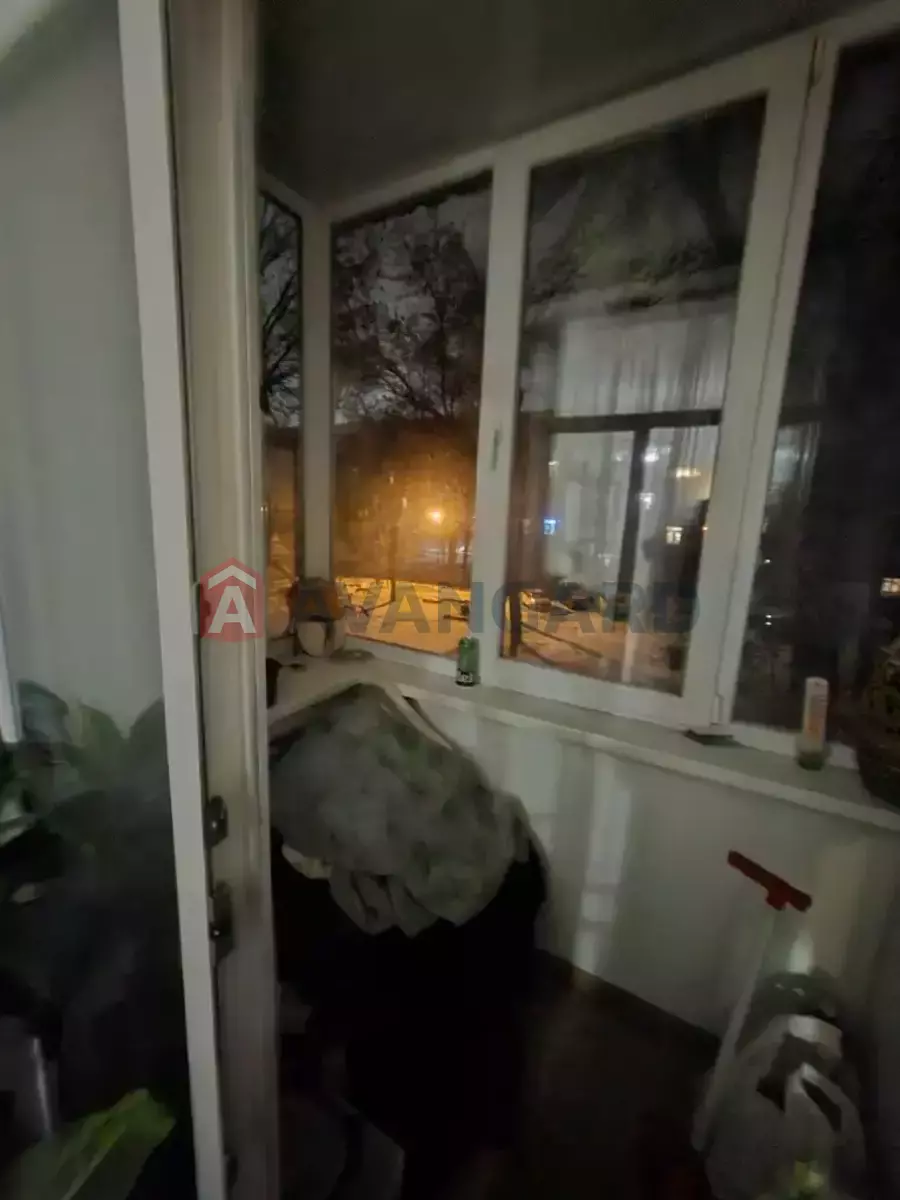 3 ��. ��������, 74/56/7 ��. �., 3/4 ������ ���� 10